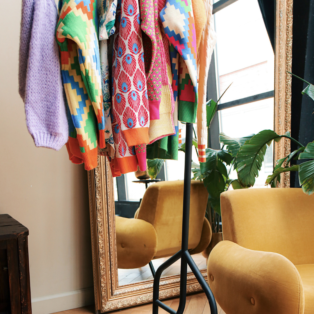 How to Mix Patterns: Elevate Your Style