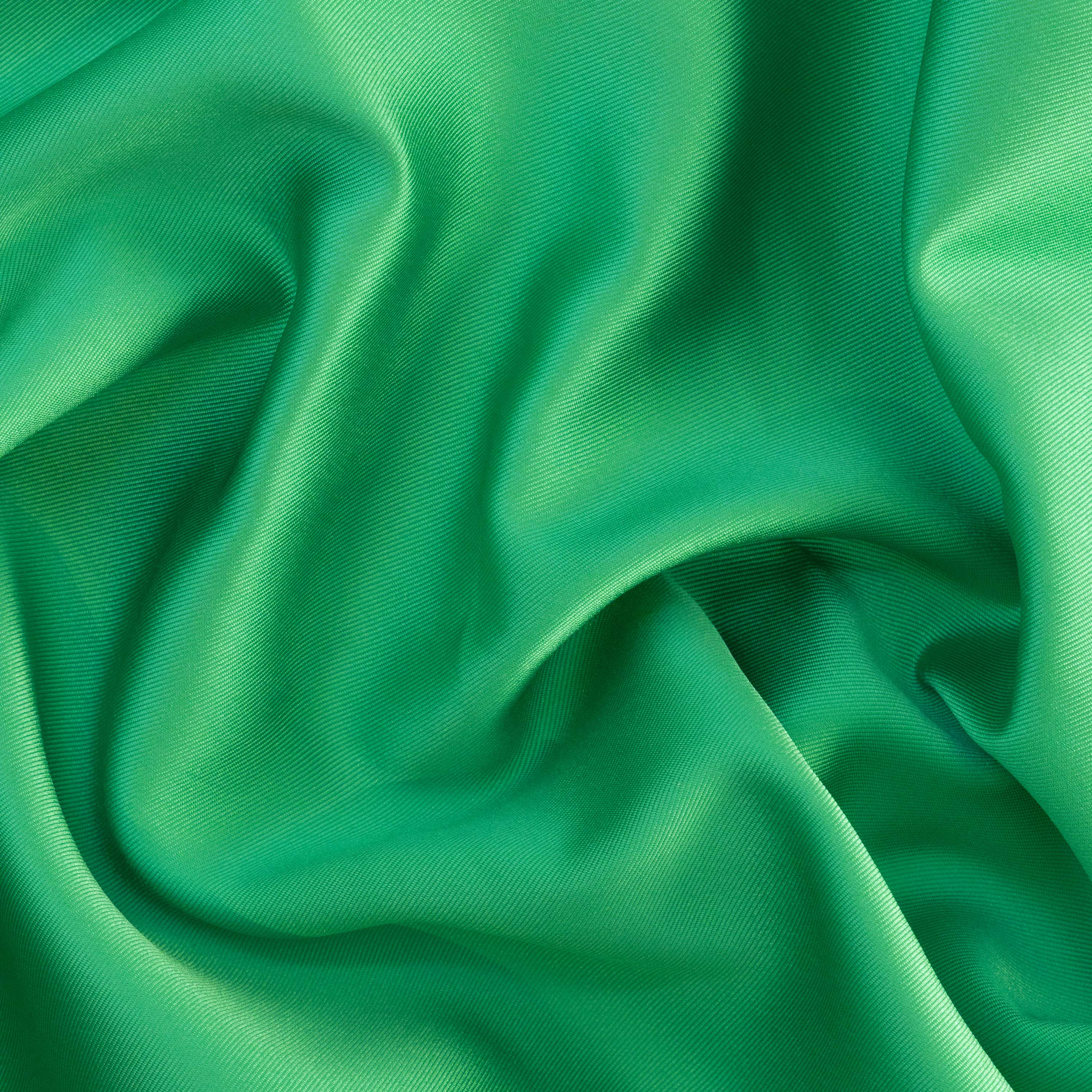 #color_LUSTER EMERALD
