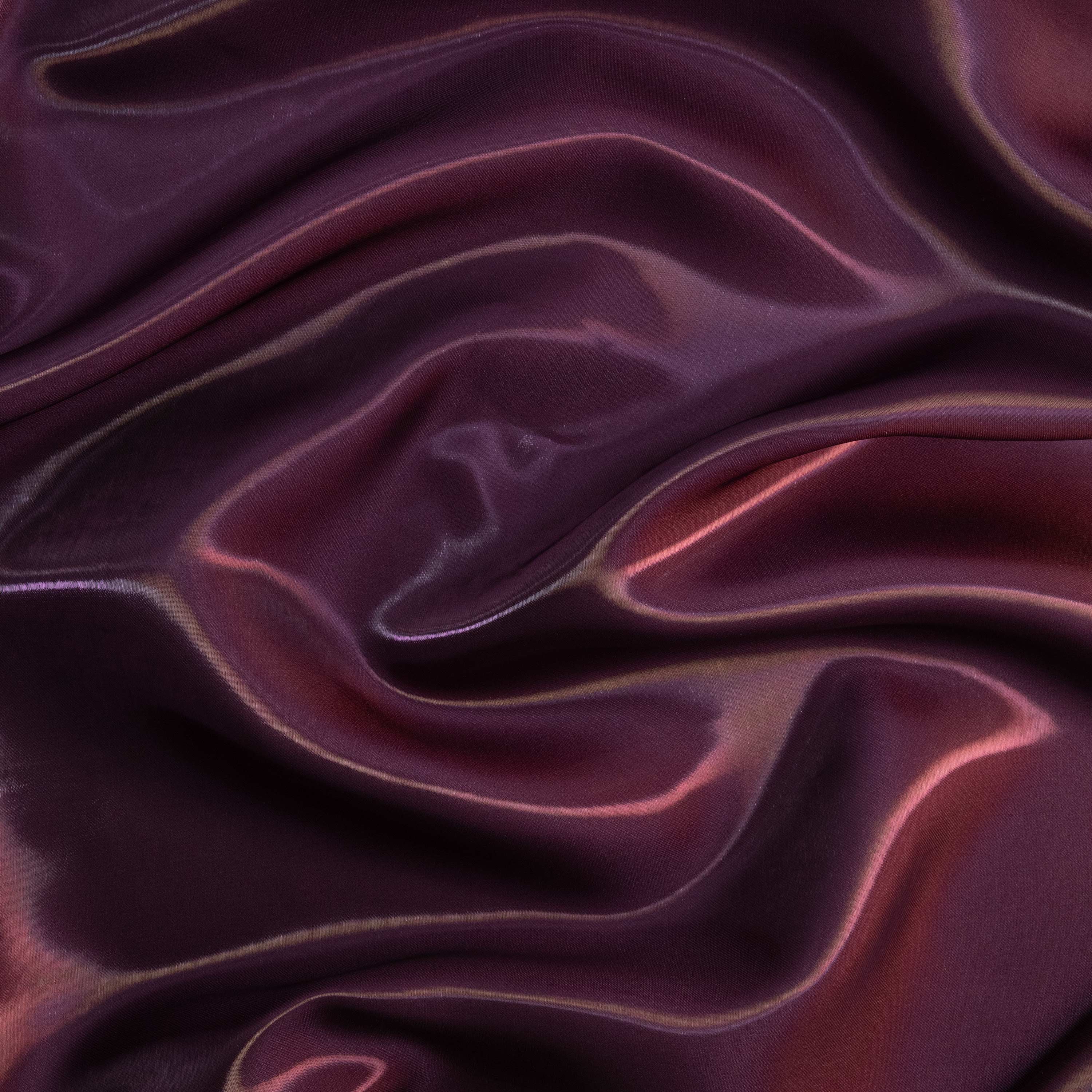 #color_PLUM