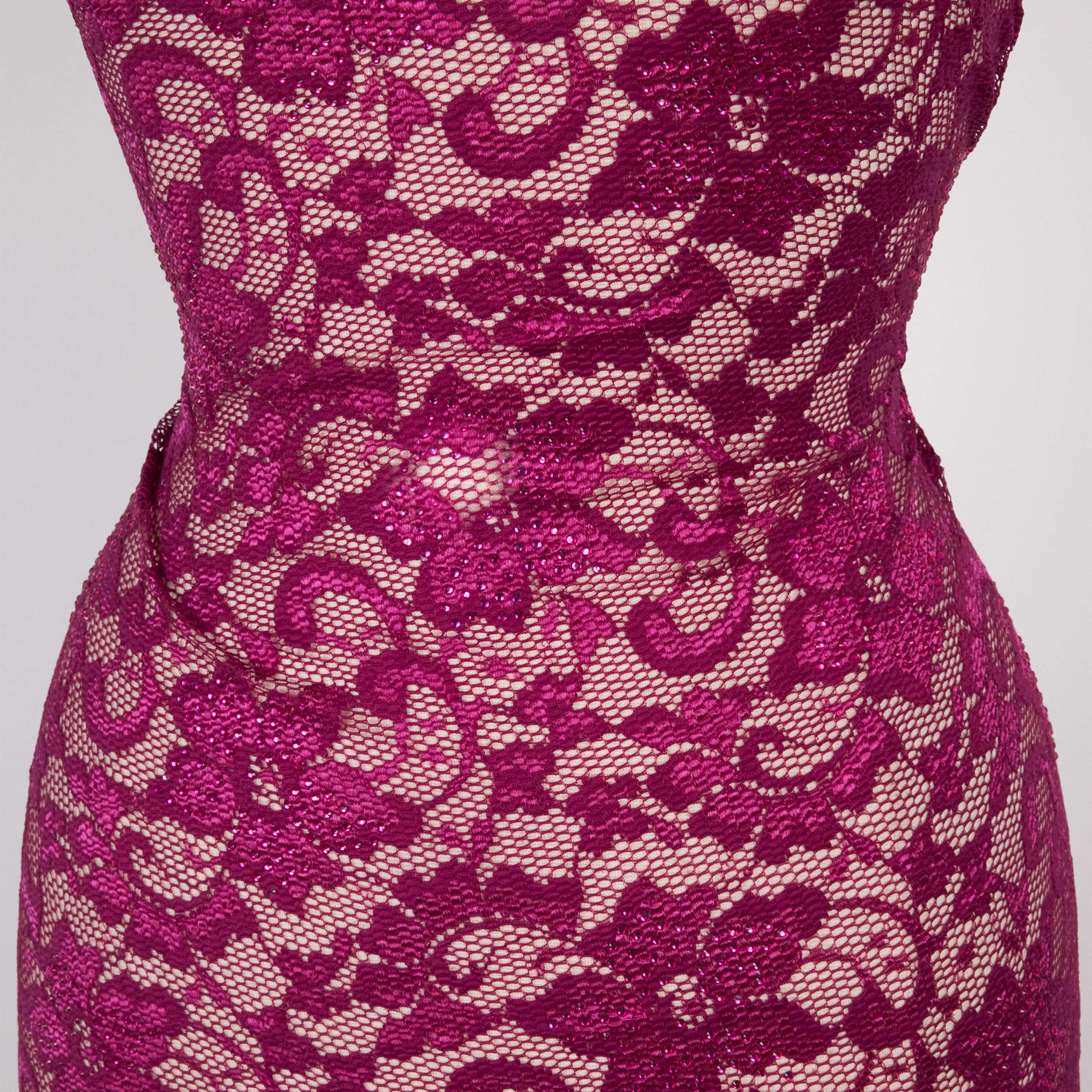 #color_BAROQUE FUCHSIA