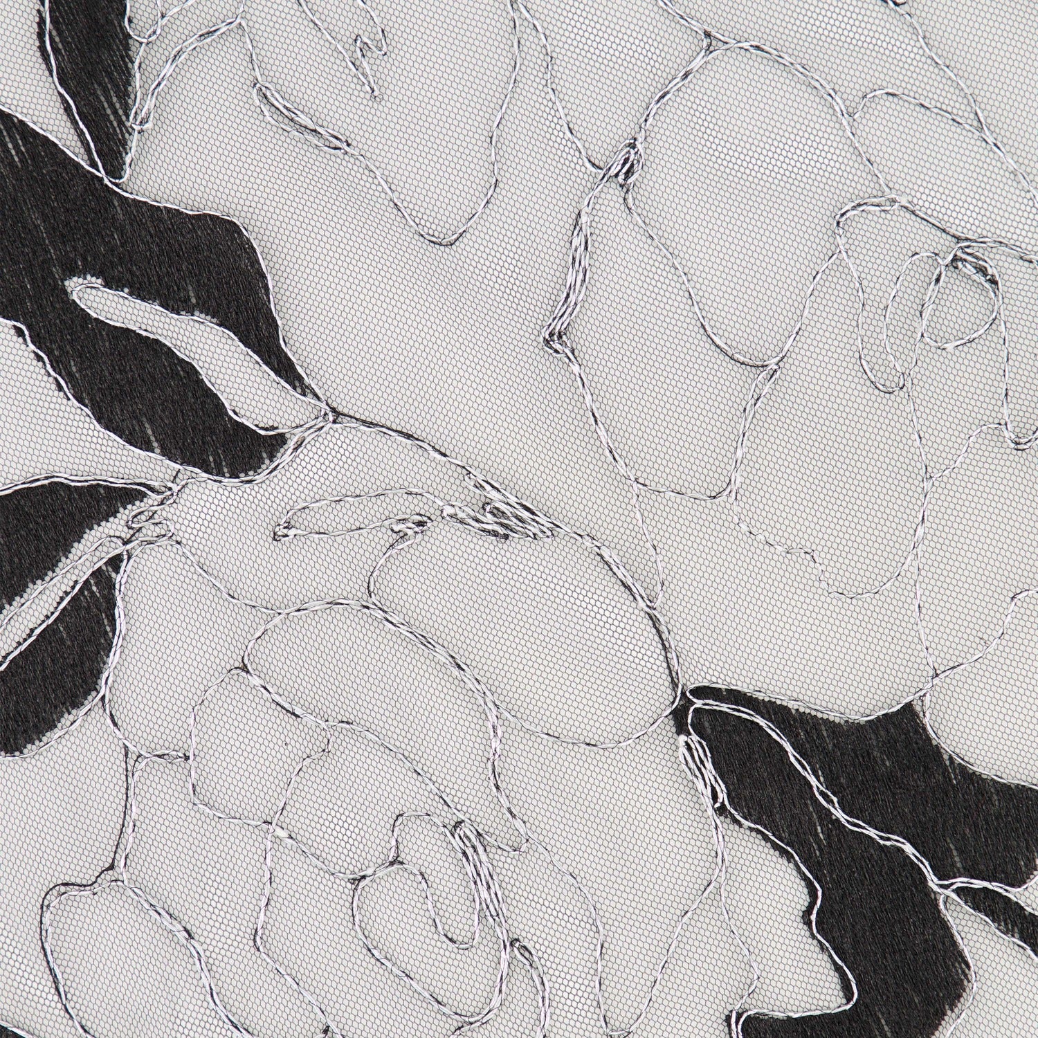 #color_BLACK/BLACK/SILVER