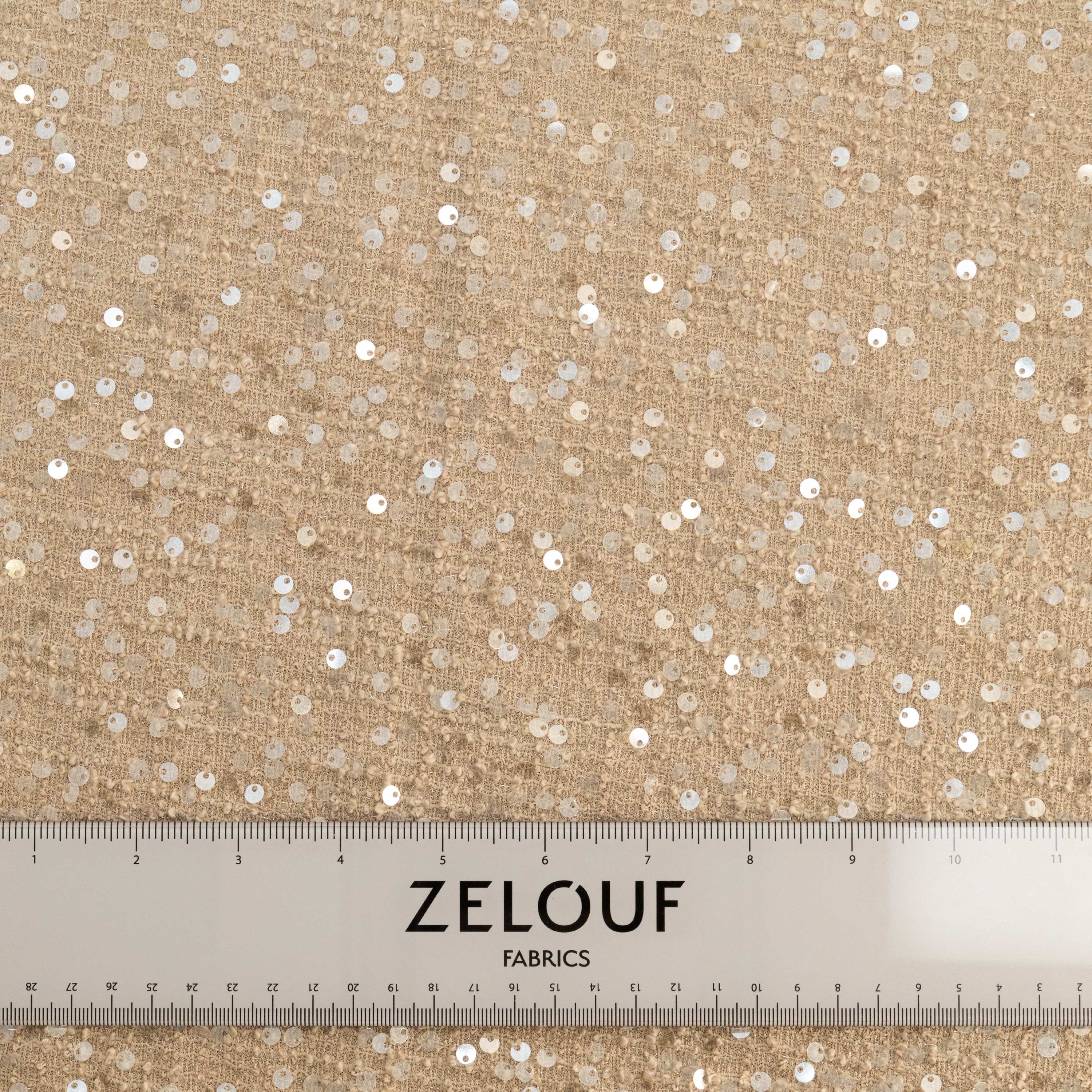 #color_TAUPE