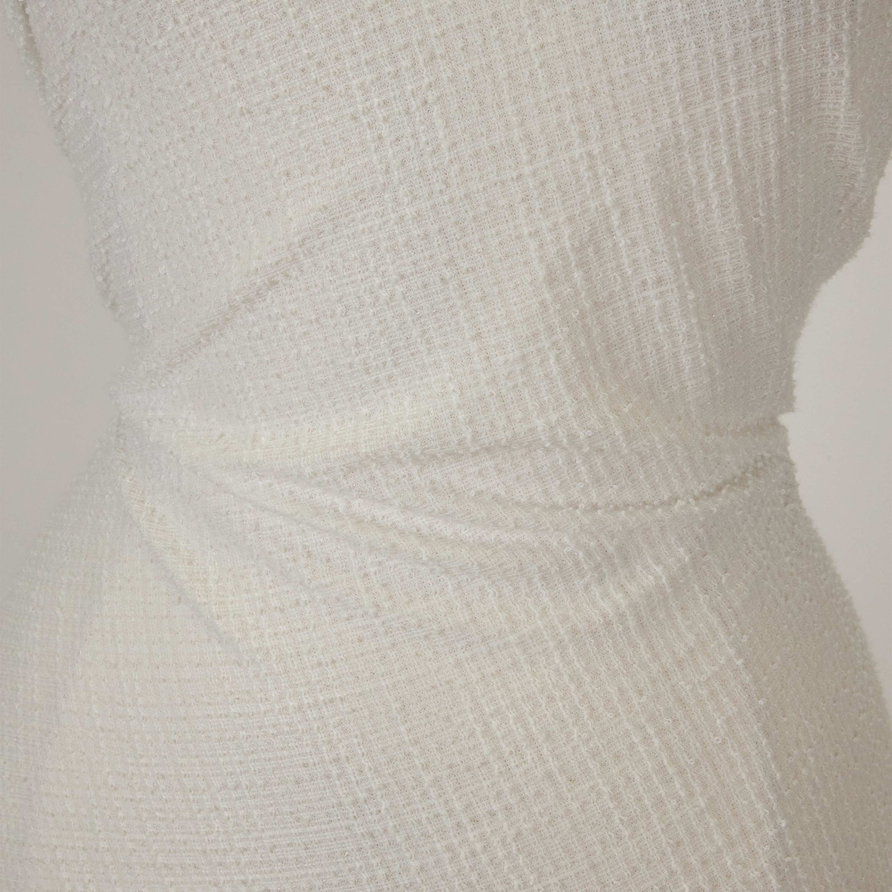 #color_IVORY BREEZE