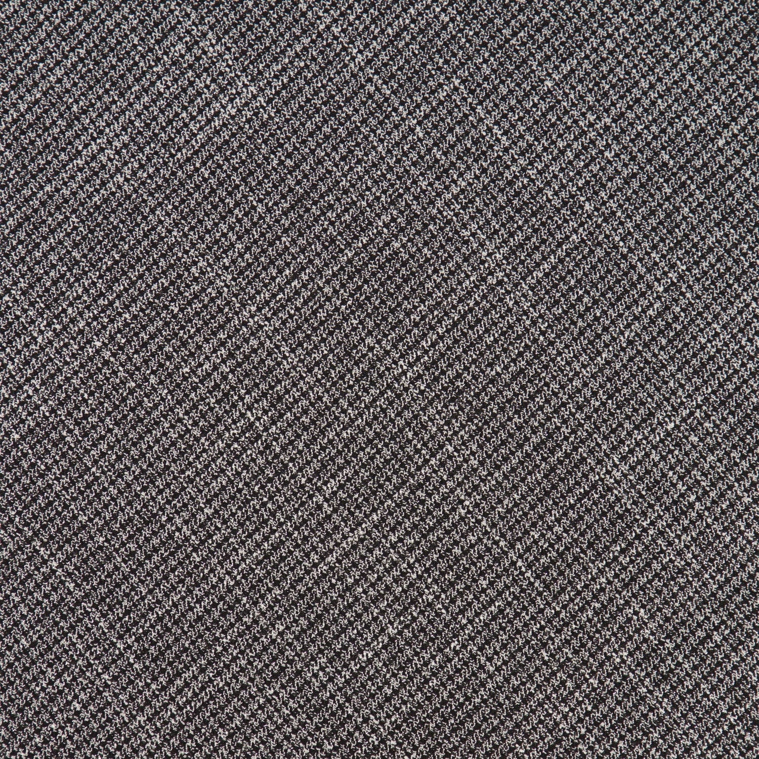 #color_BLACK/WHITE/SILVER