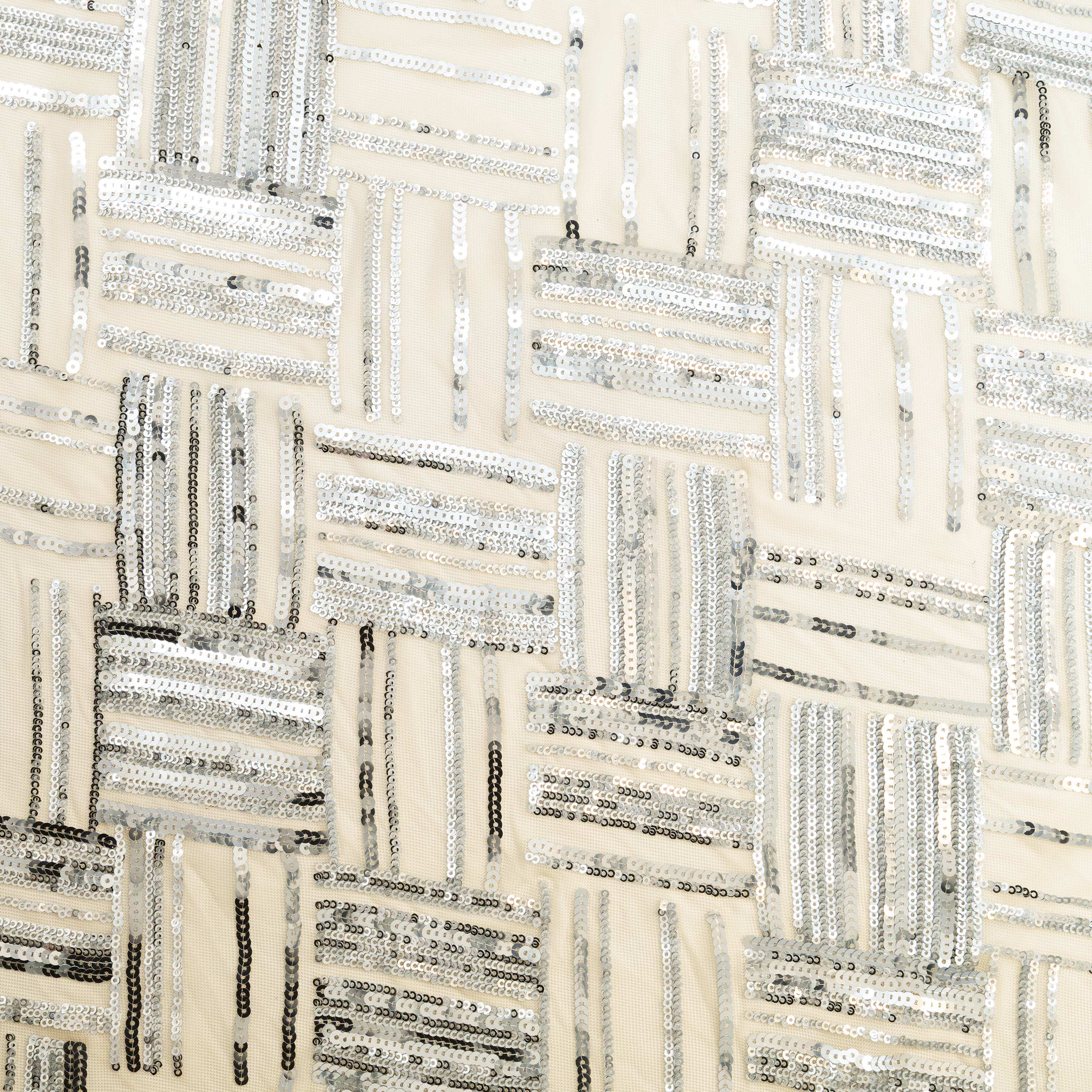#color_SILVER