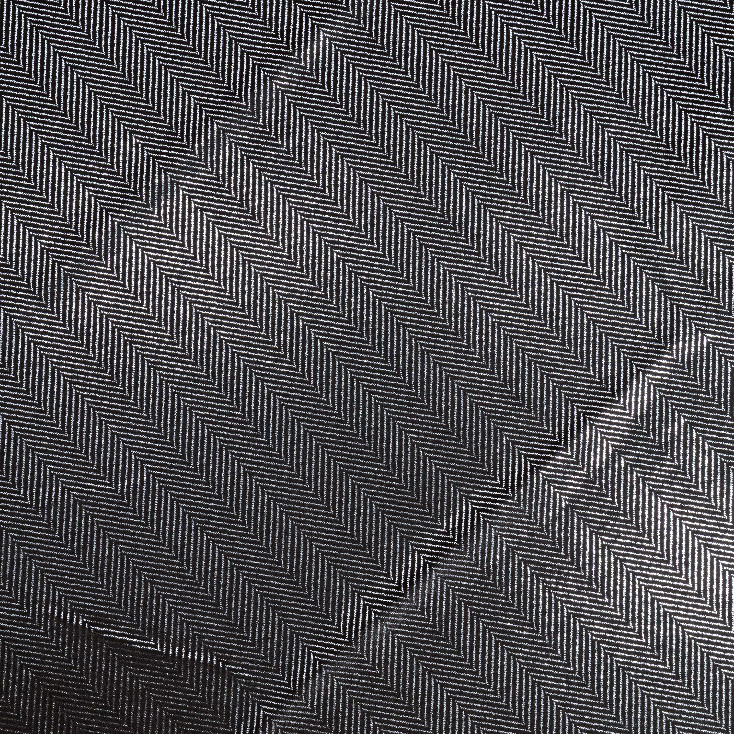 #color_BLACK/SILVER