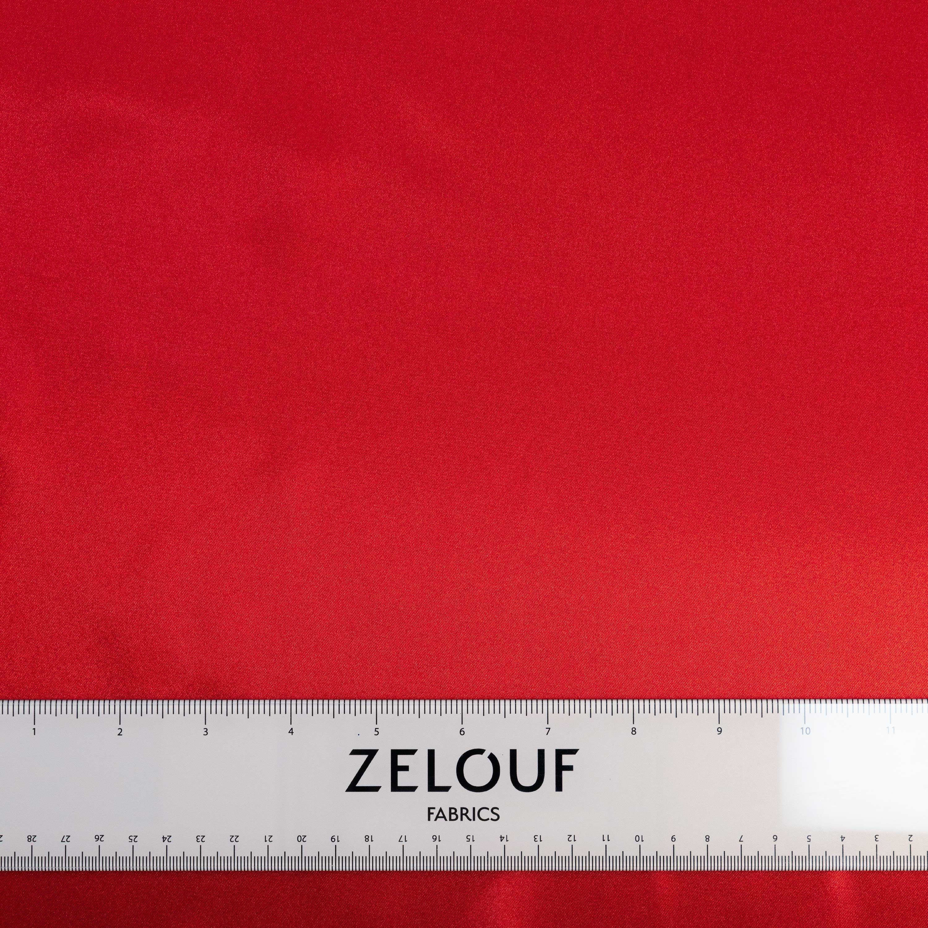 #color_BAROQUE RUBY