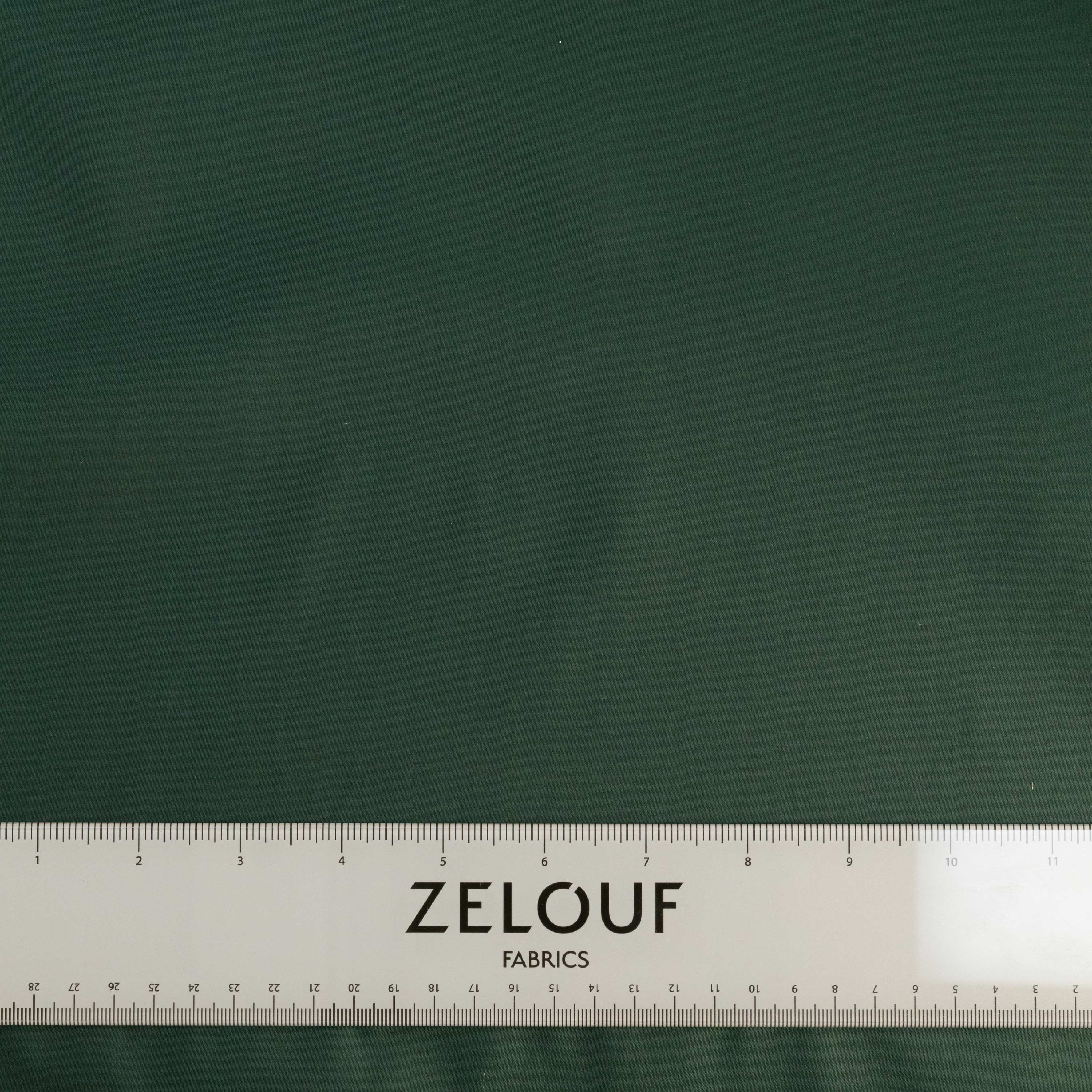 #color_ARRESTING EMERALD
