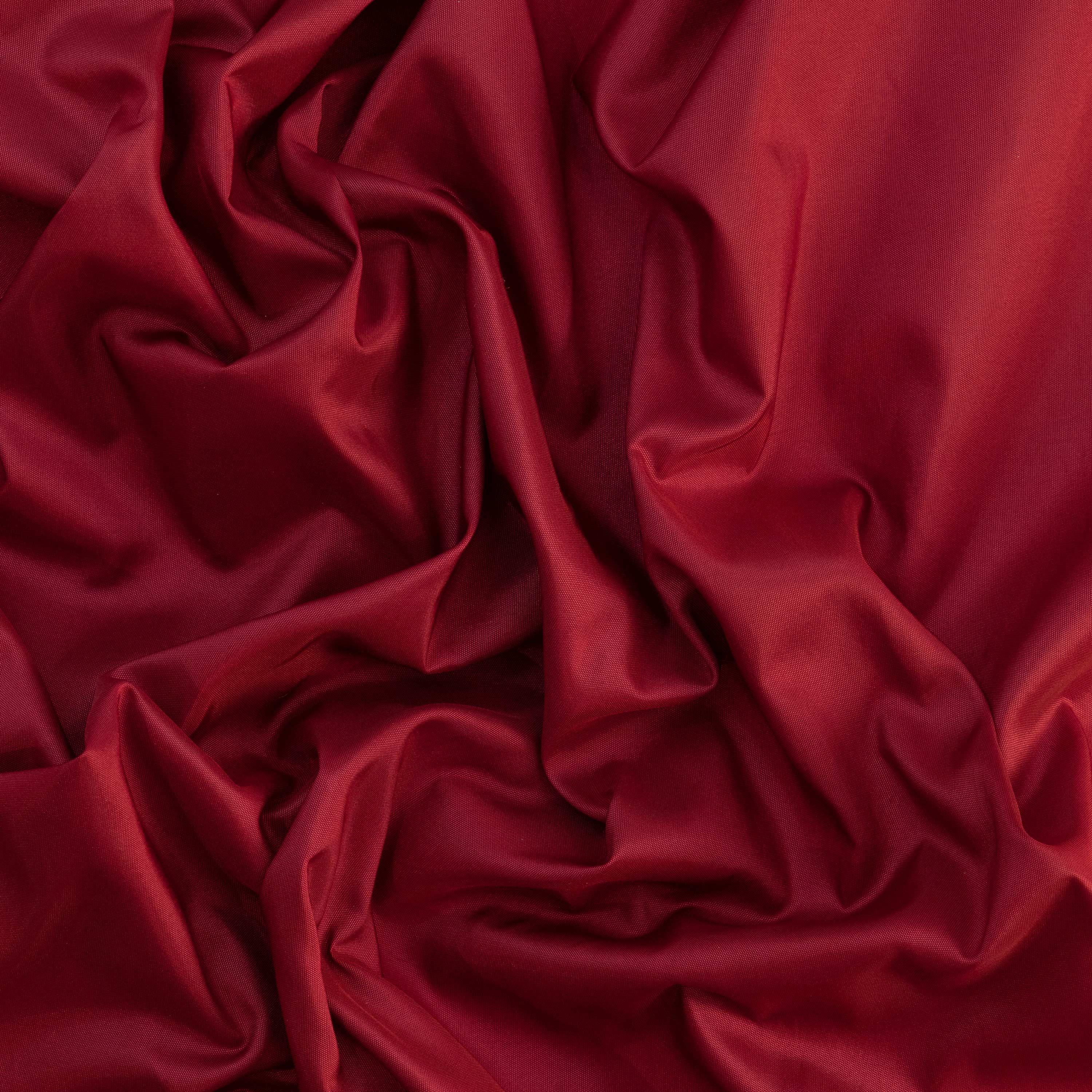 #color_CERISE