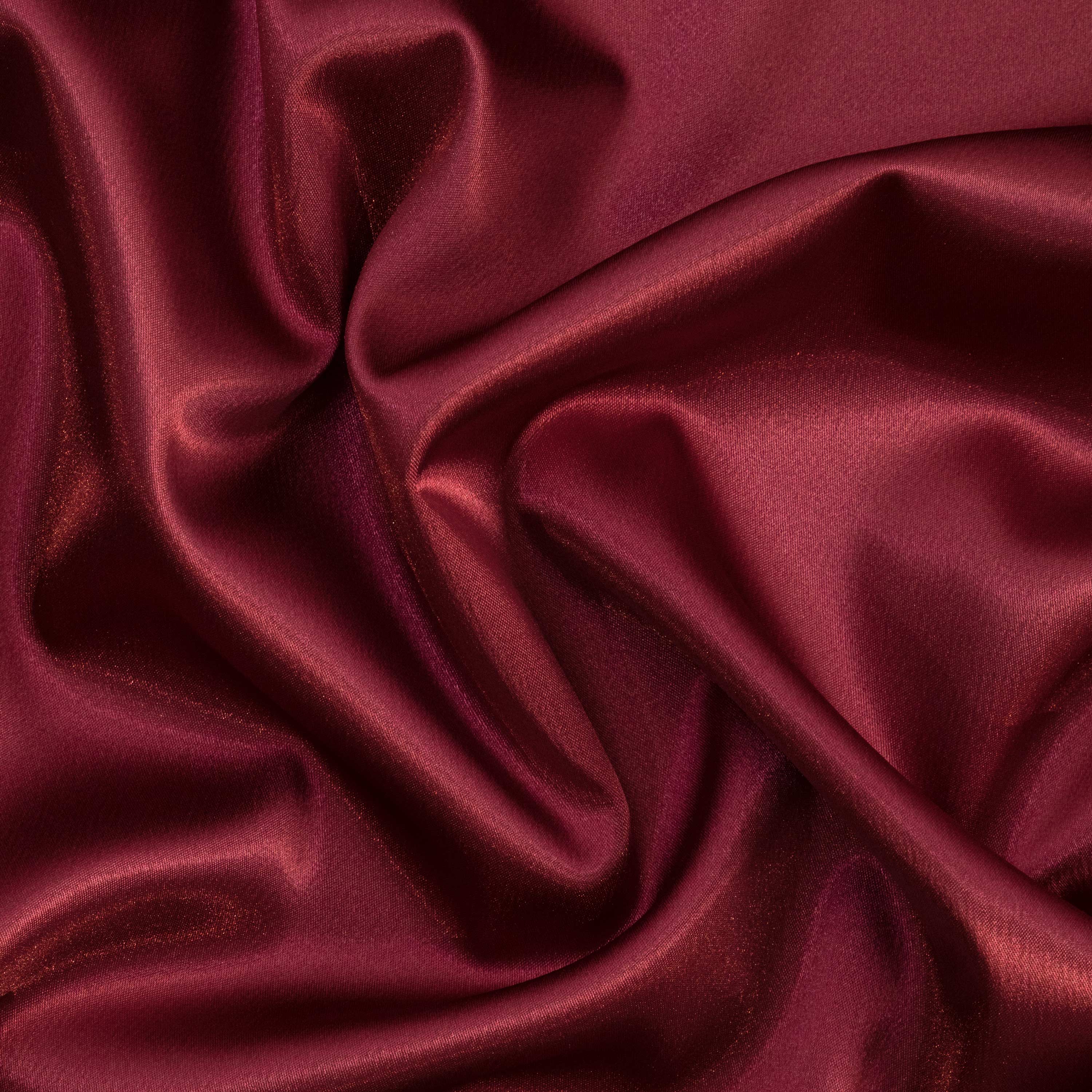 #color_DAZZLE GARNET