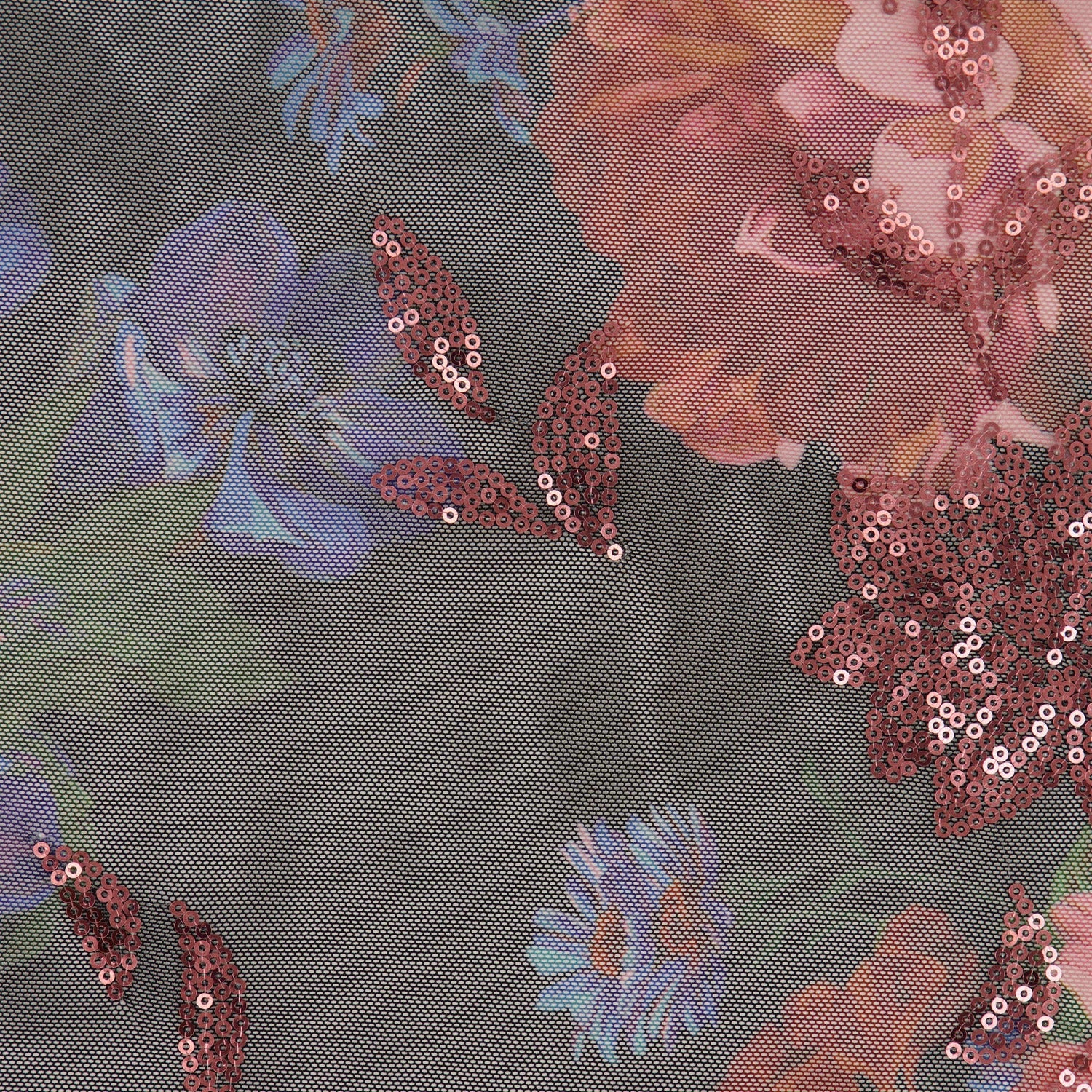 #color_BLACK/CARNATION