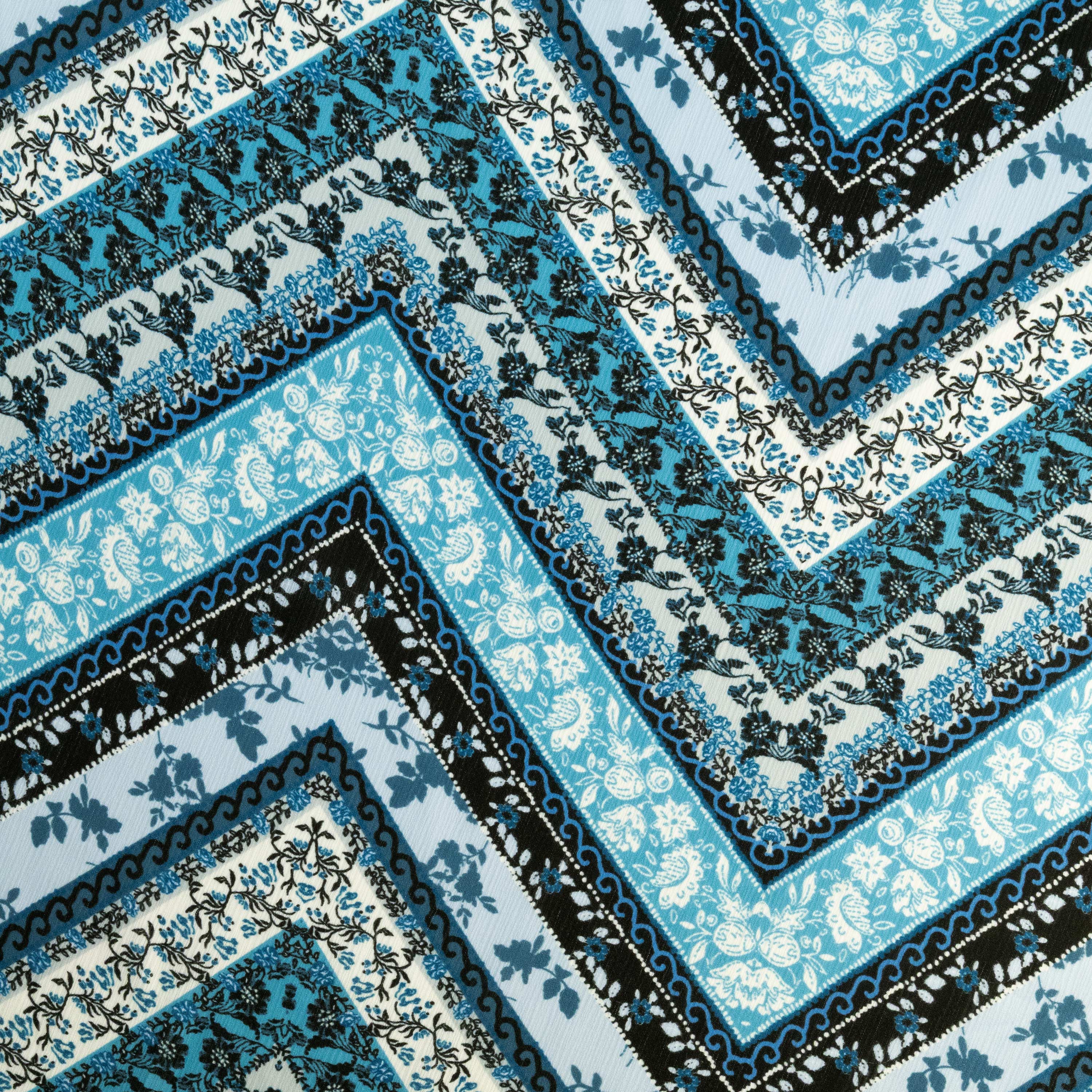 #color_C31 NAVY/ICE