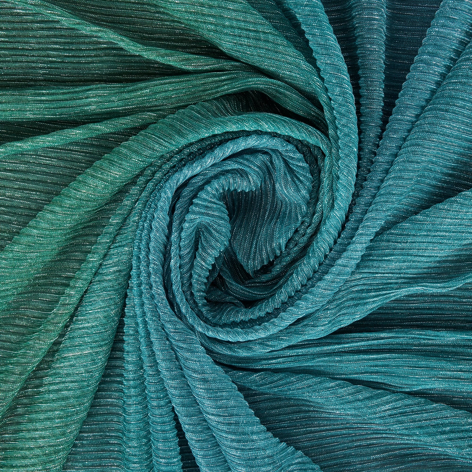 #color_PINE/PEACOCK