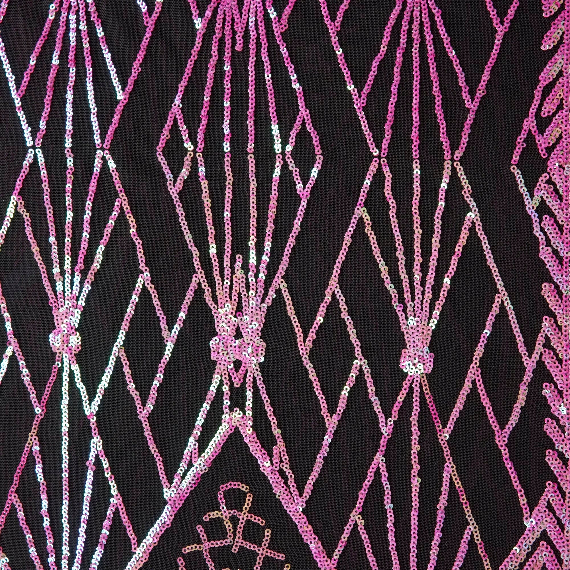 #color_BLACK/FUCHSIA