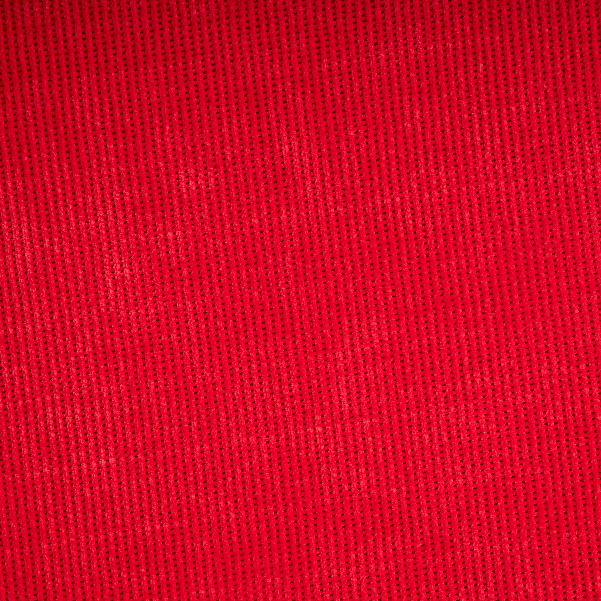#color_CHARMING RED
