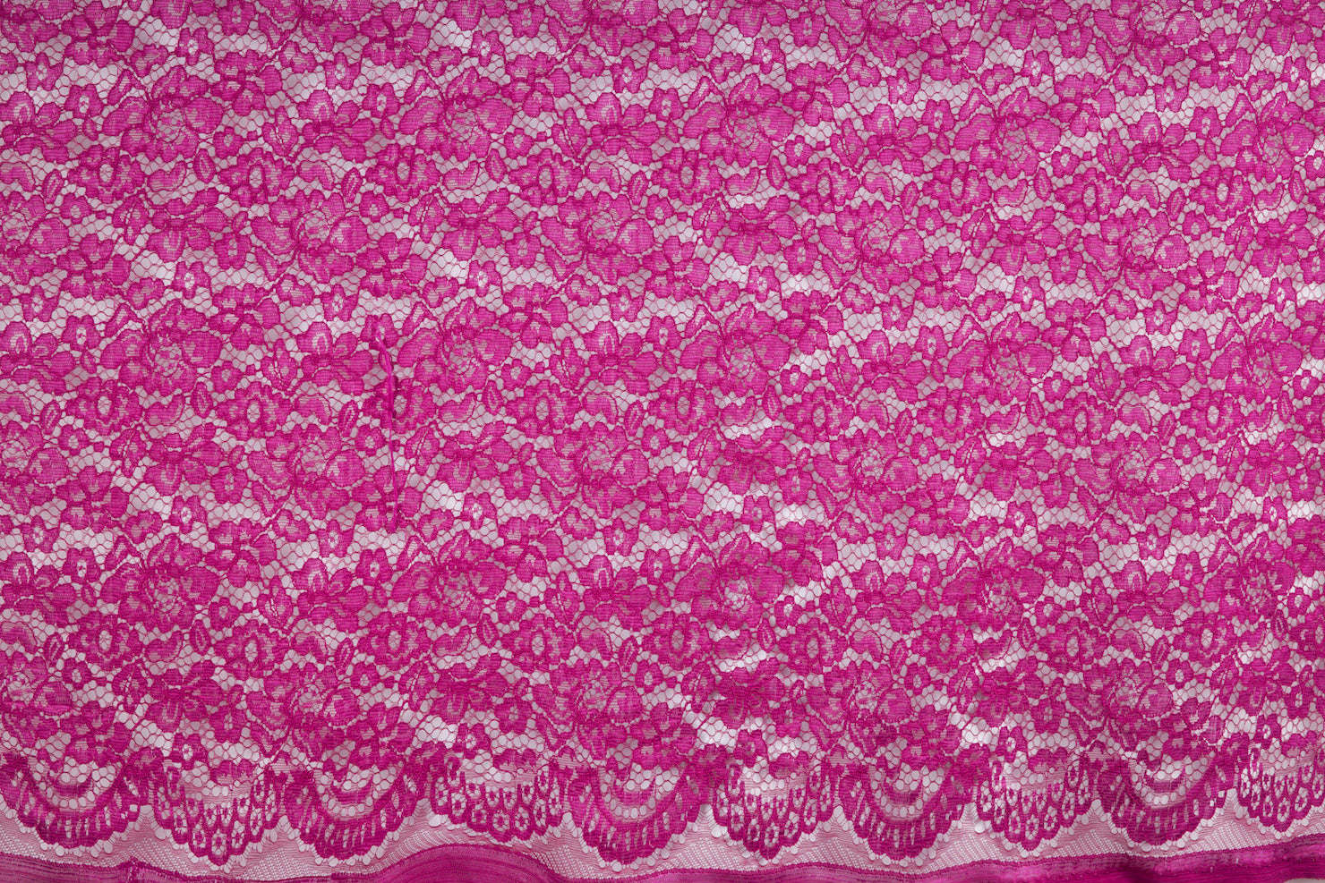 #color_MAJESTIC FUCHSIA