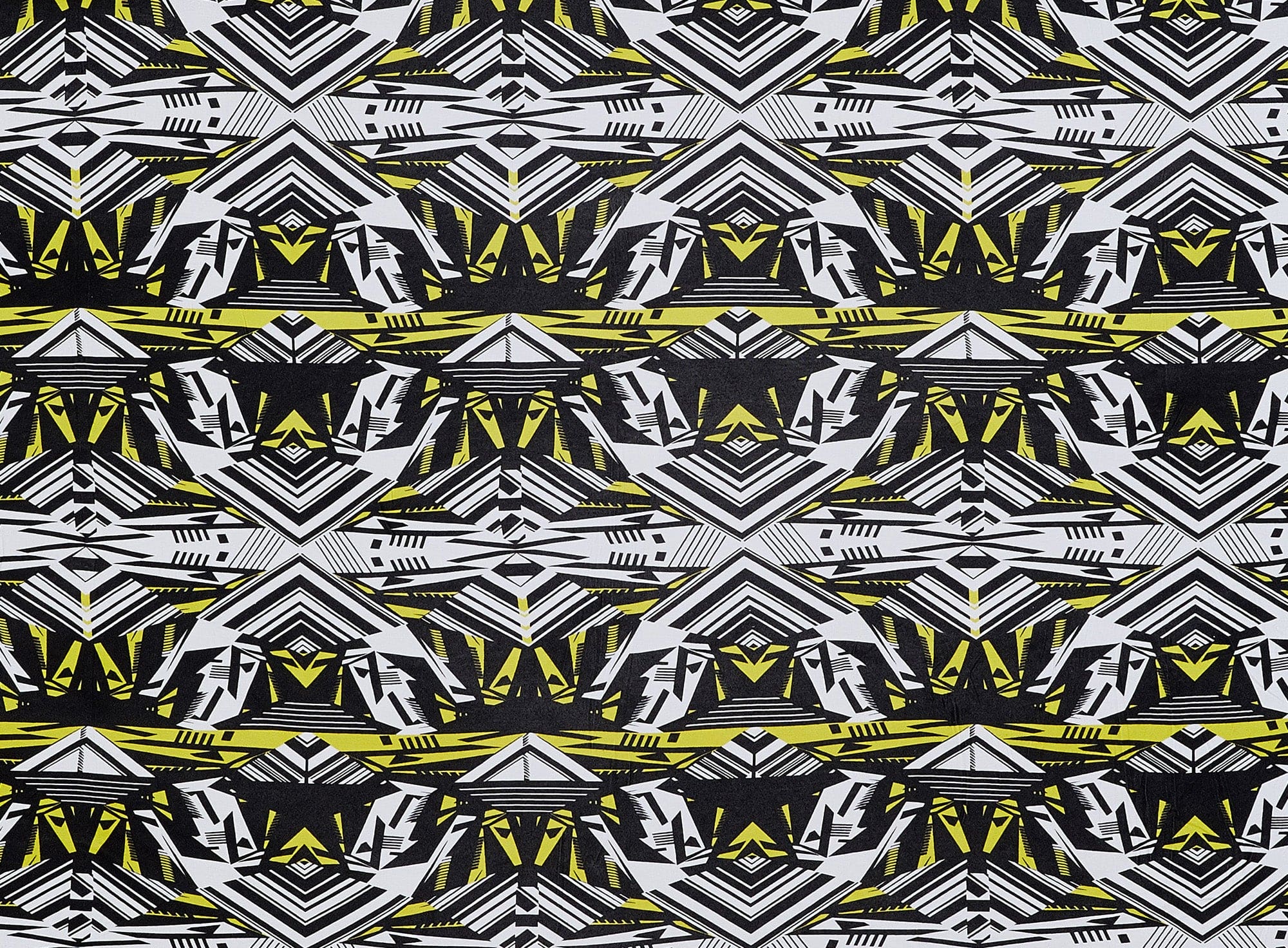 #color_159 WHT/E.YELLO
