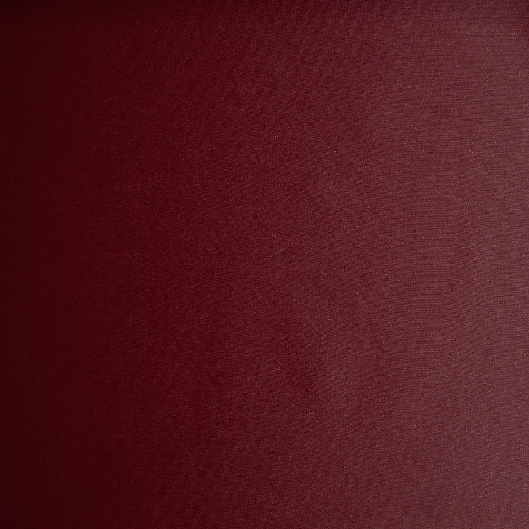 #color_RADIANT GARNET