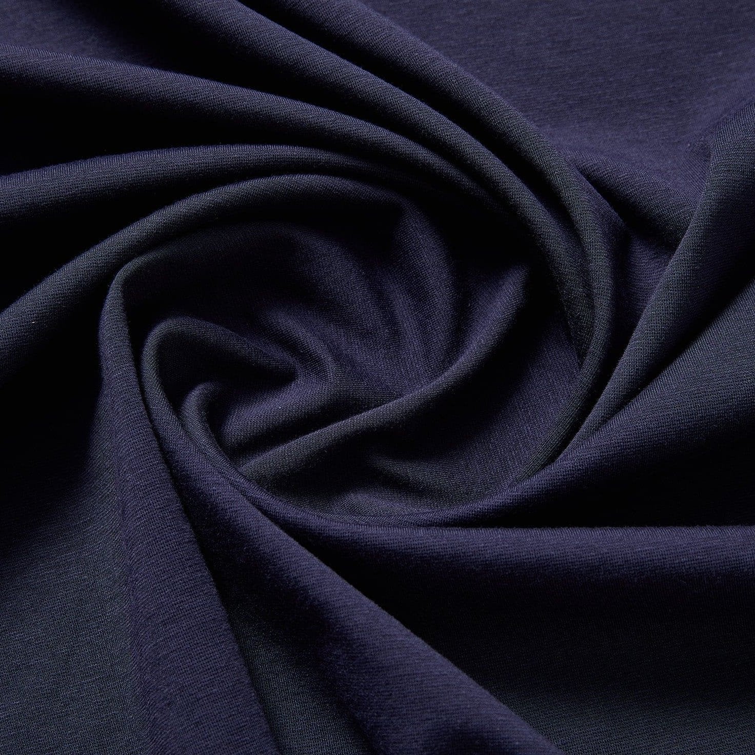 #color_LUSCIOUS NAVY