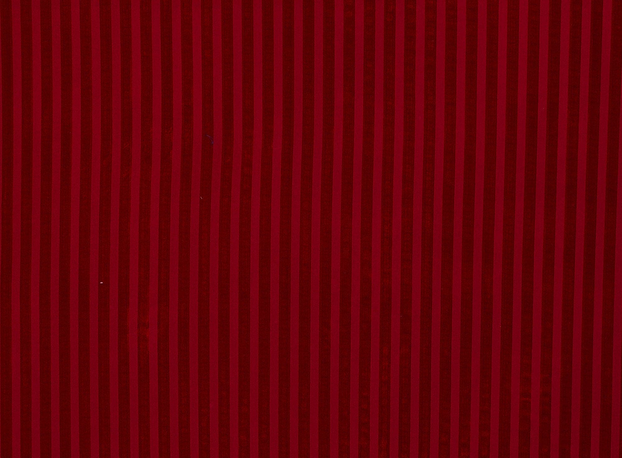 #color_AUDACIOUS RED