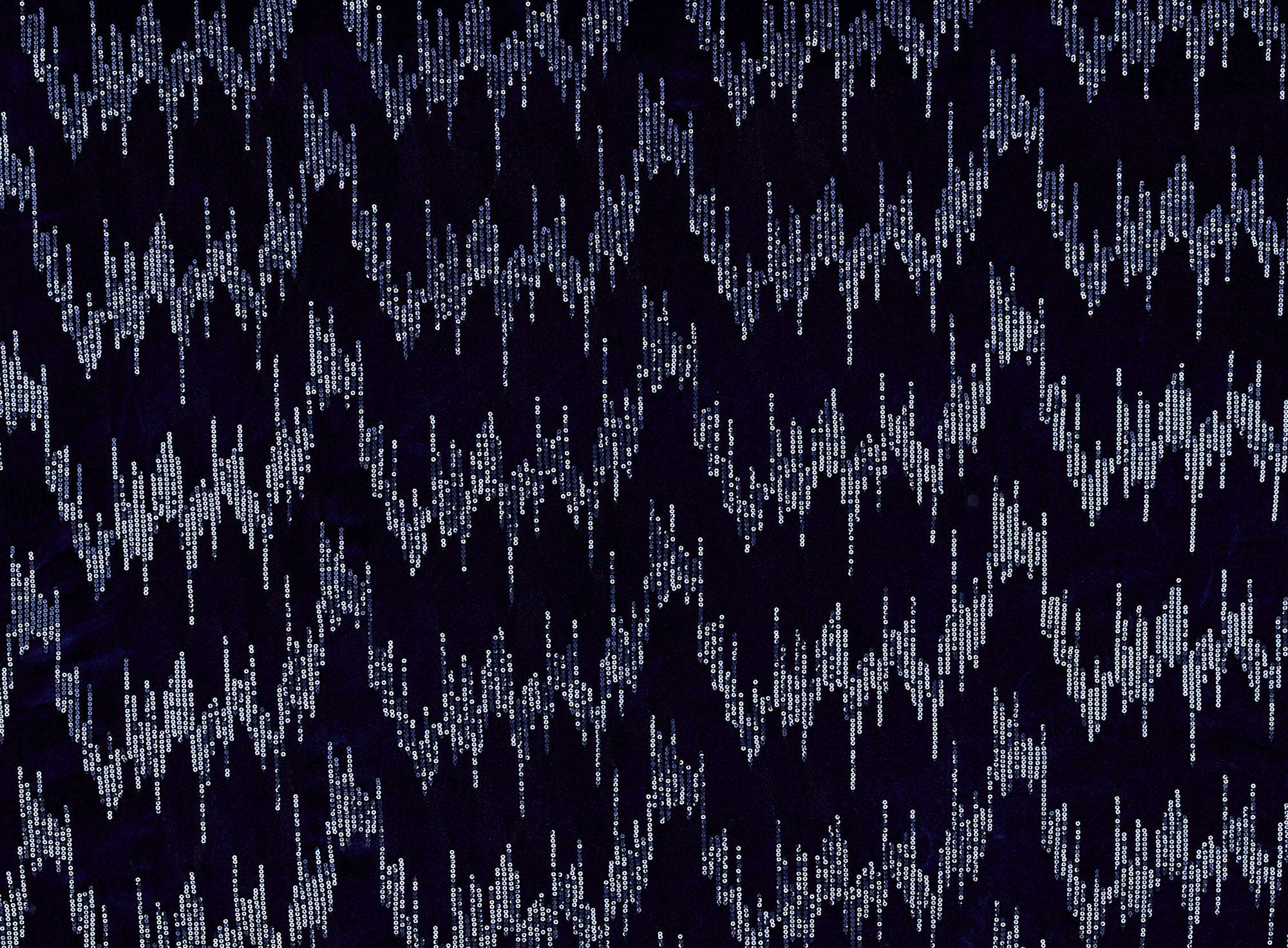 #color_LUSCIOUS NAVY