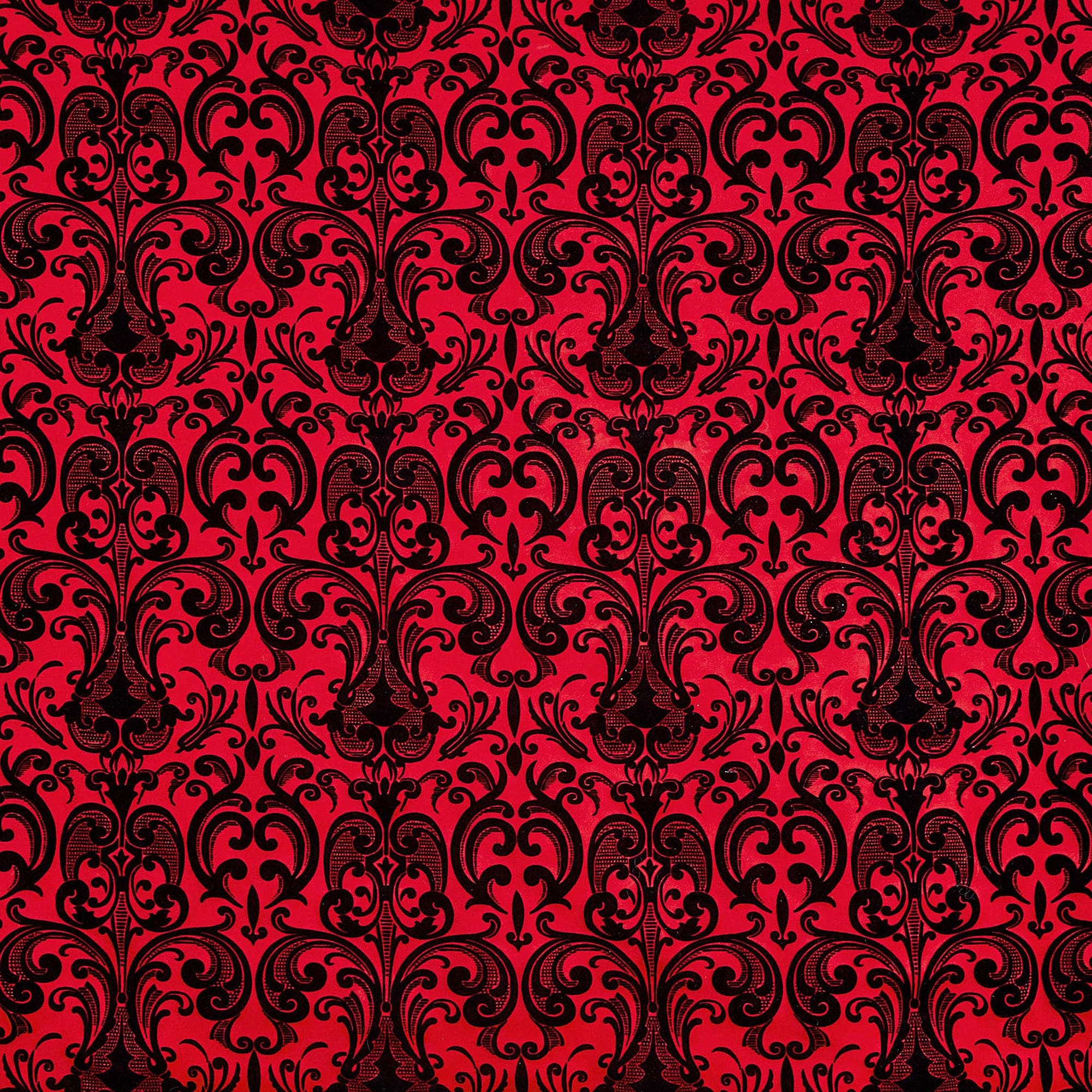 #color_CRIMSON