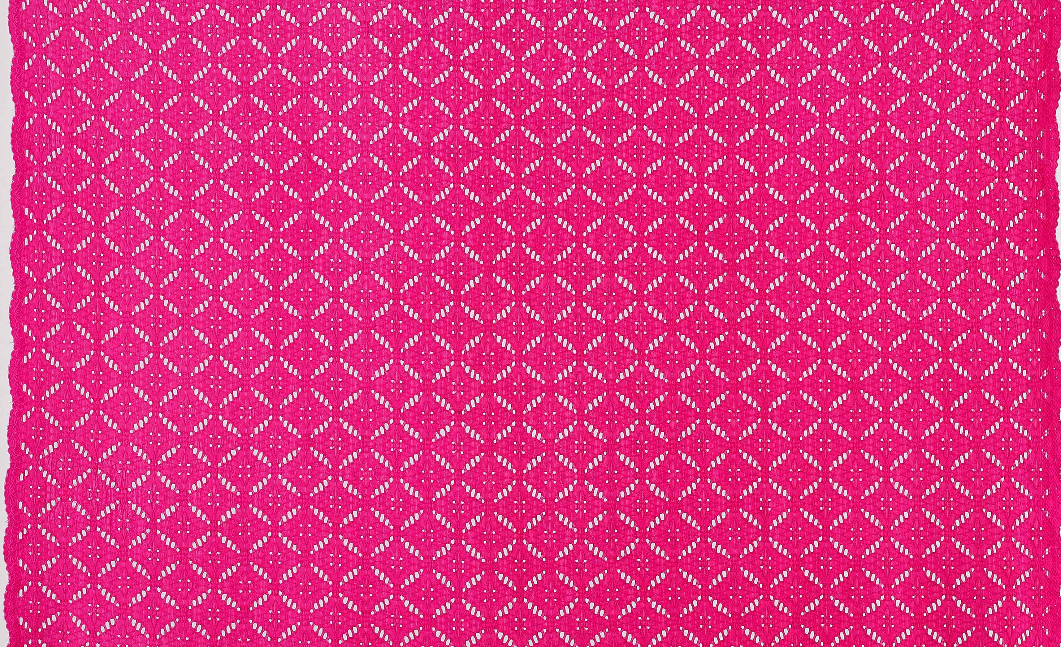 #color_ARRESTING PINK