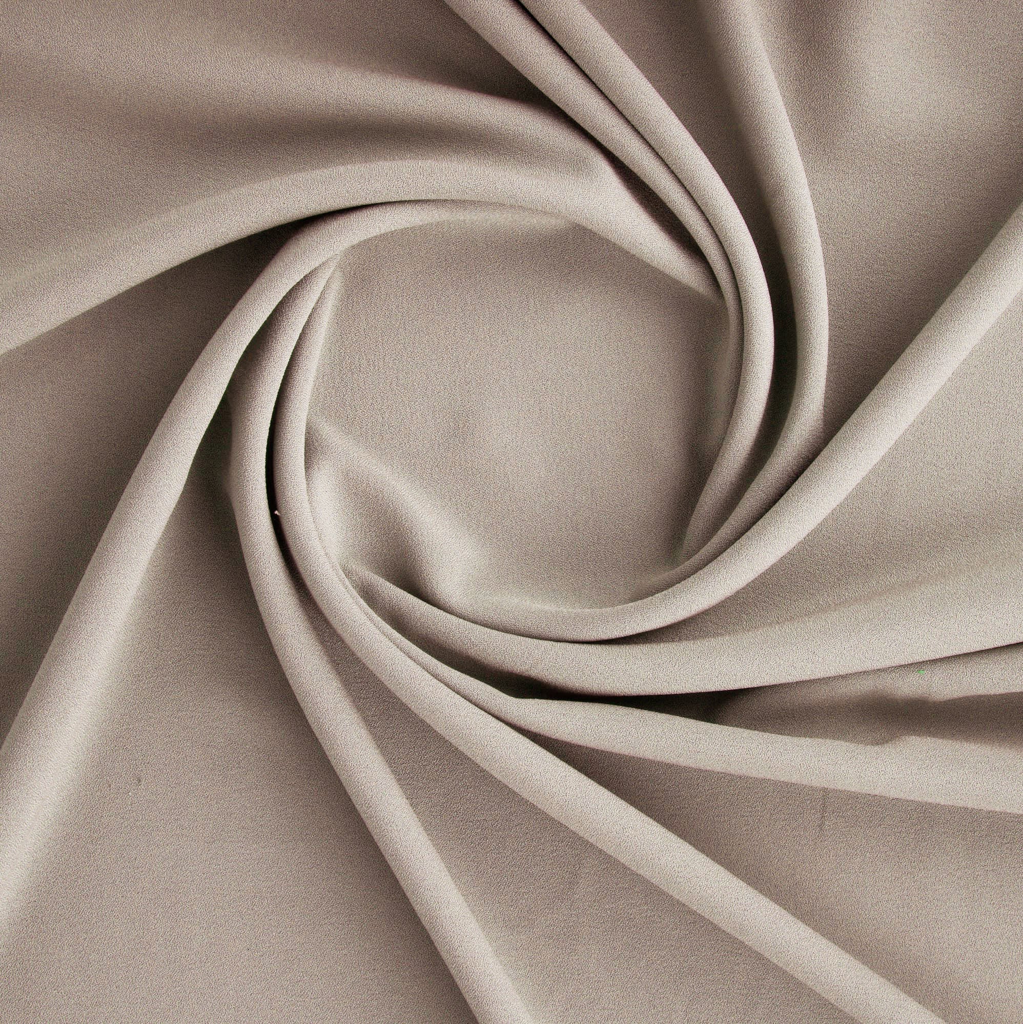 #color_000 GREY