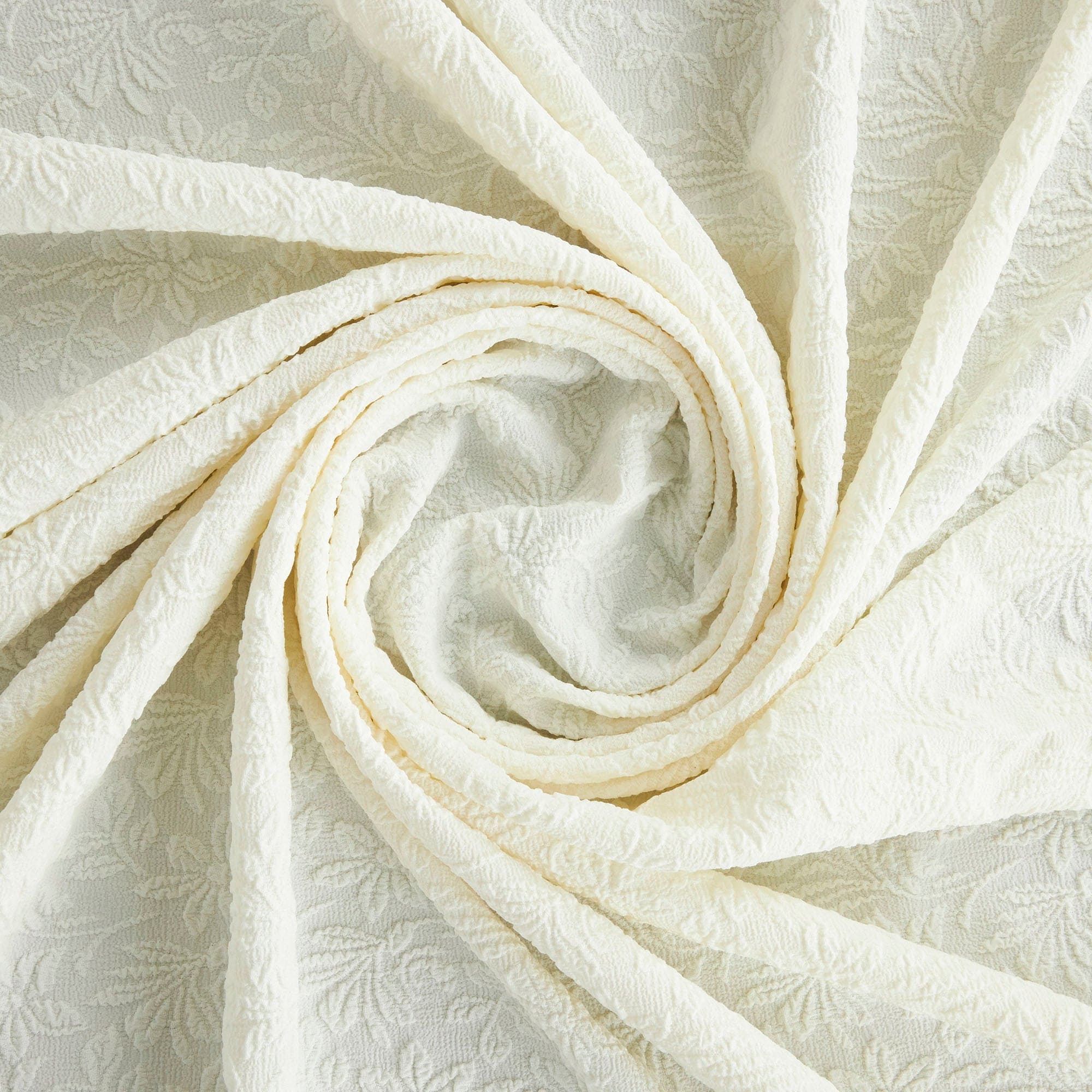 #color_IVORY