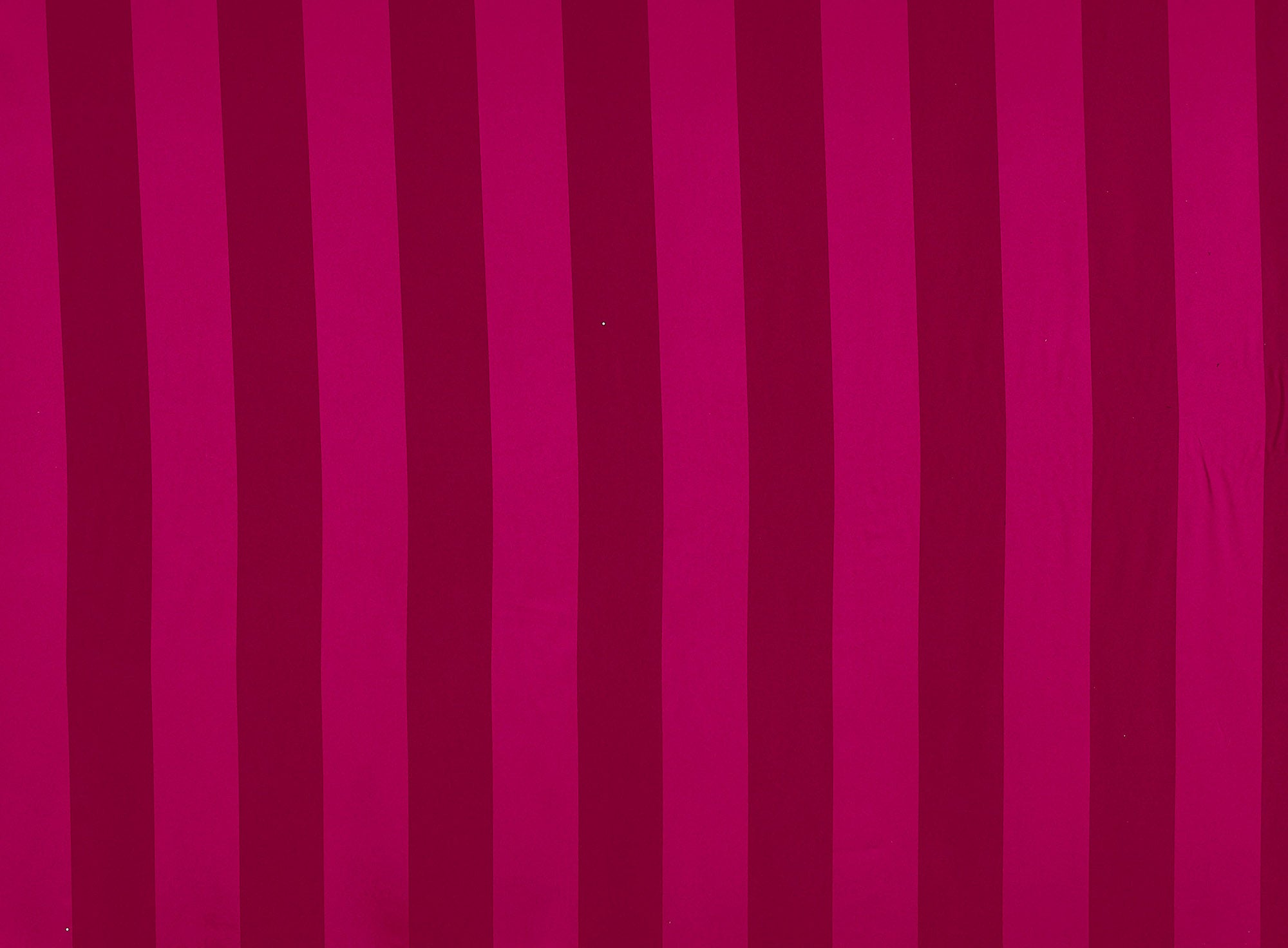 #color_RADIANT RASPBERRY