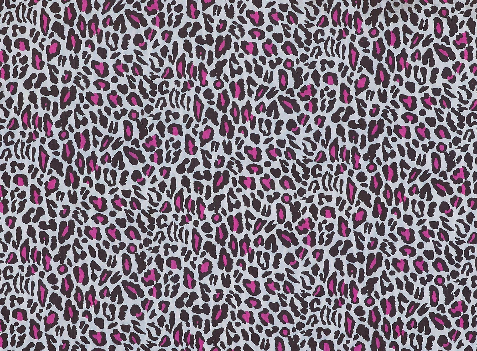 #color_WHT/BLK/FUCHSIA