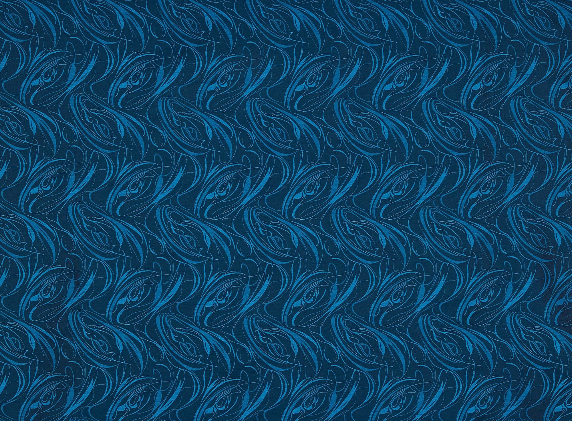 #color_REAL PEACOCK