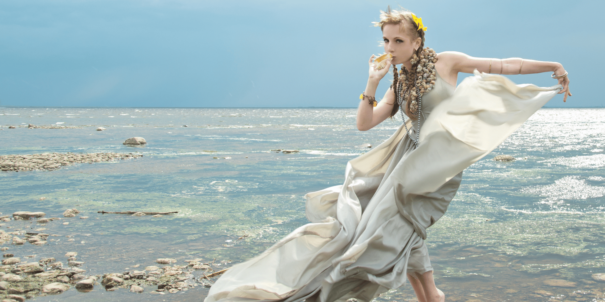 How to Create a Mermaidcore Outfit - Zelouf Fabrics How to Create a Mermaidcore Outfit - Zelouf Fabrics