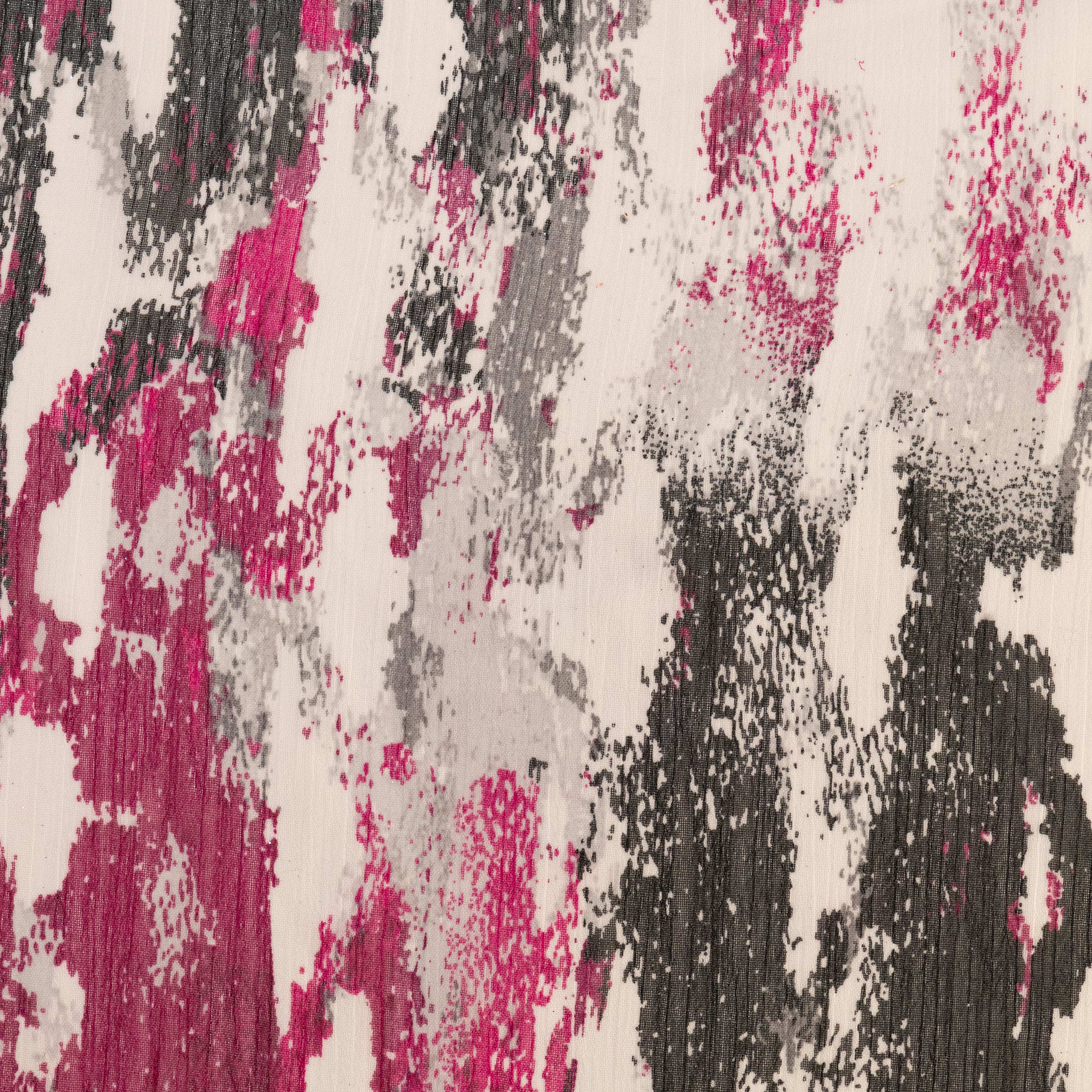 #color_931 BLK/BERRY