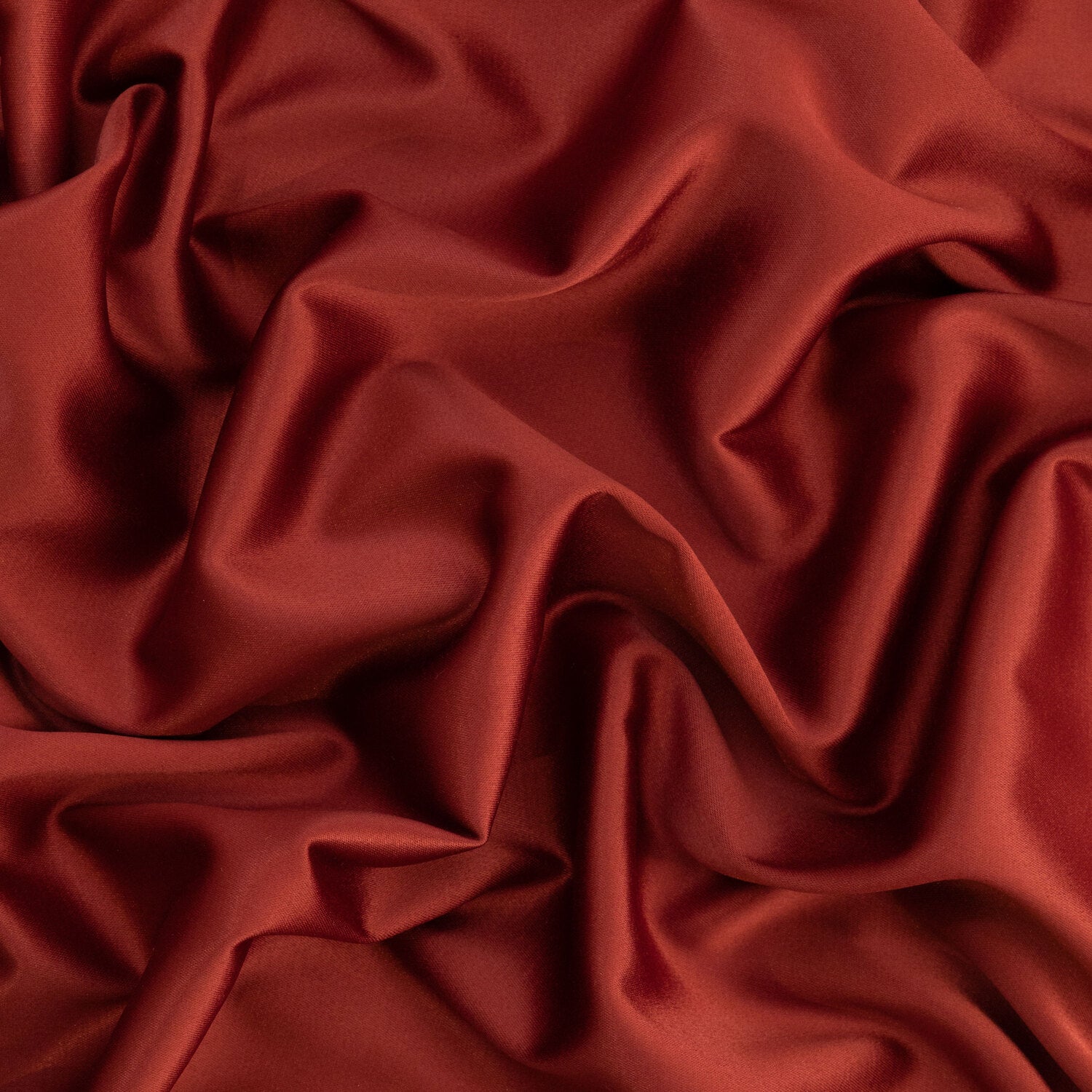 #color_LUSCIOUS WINE