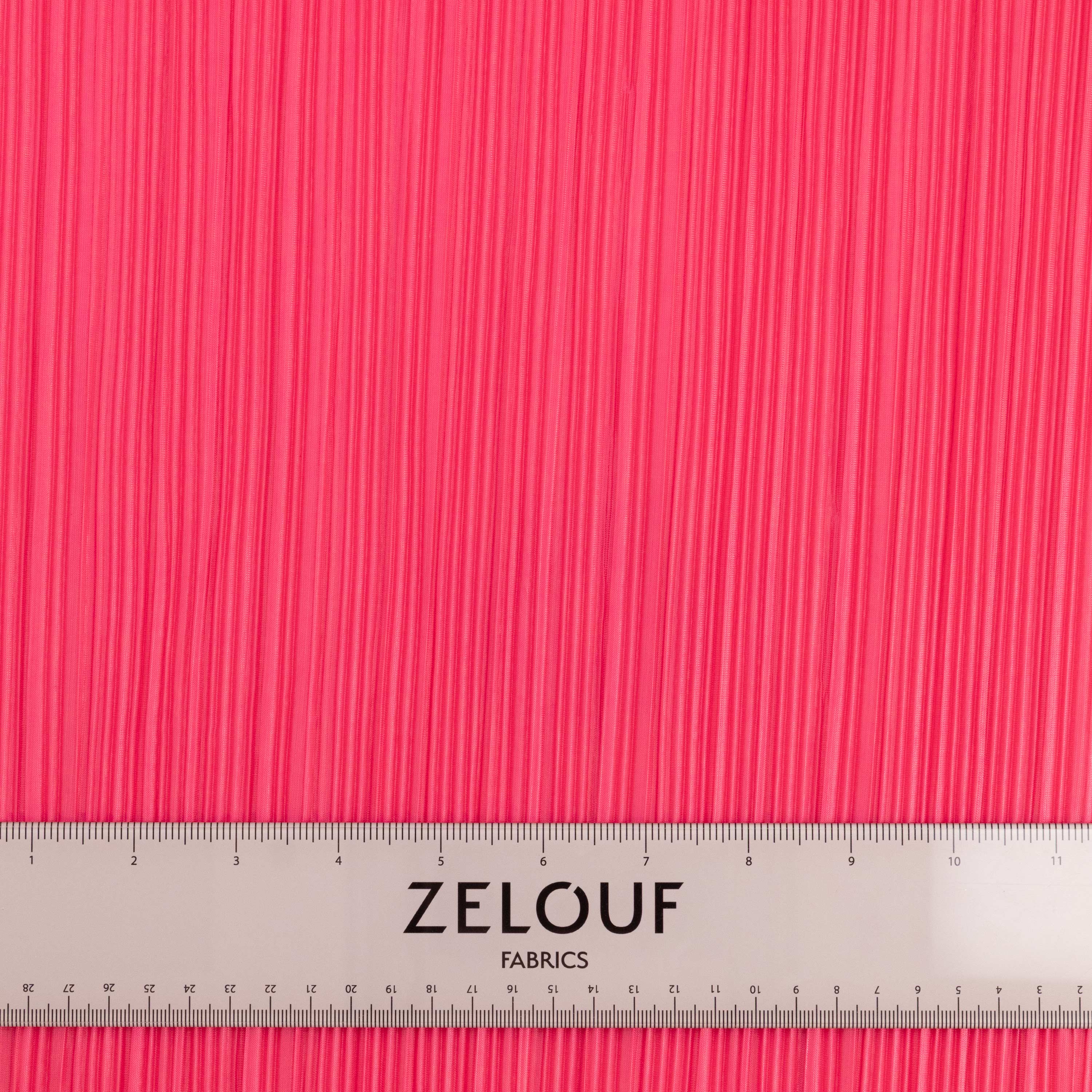 #color_HOT PINK