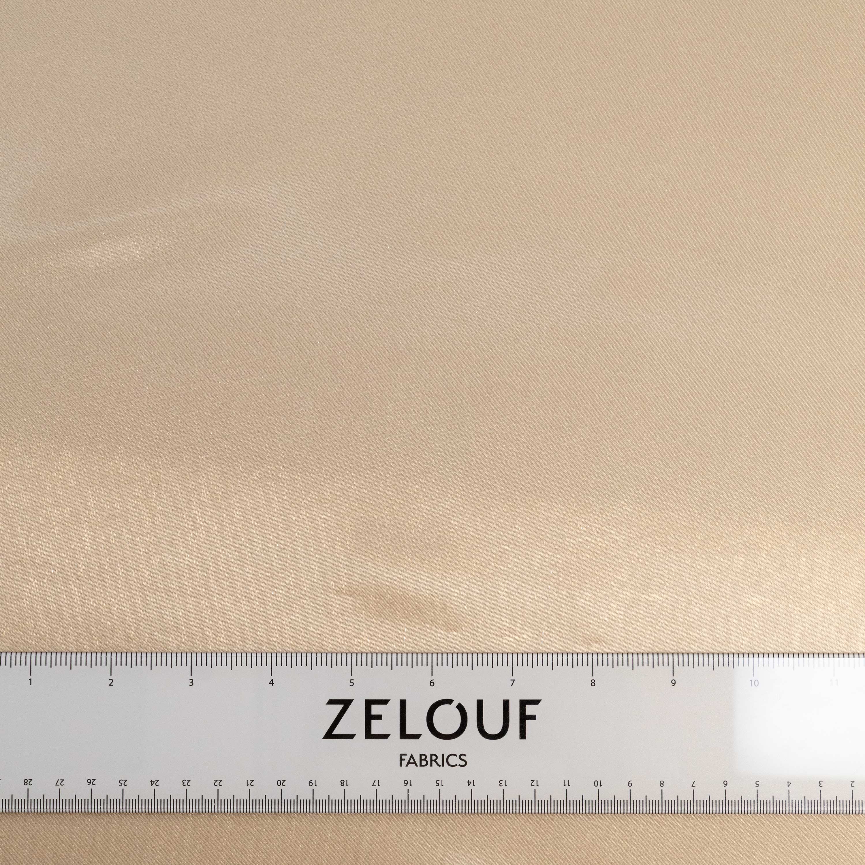 #color_TAUPE