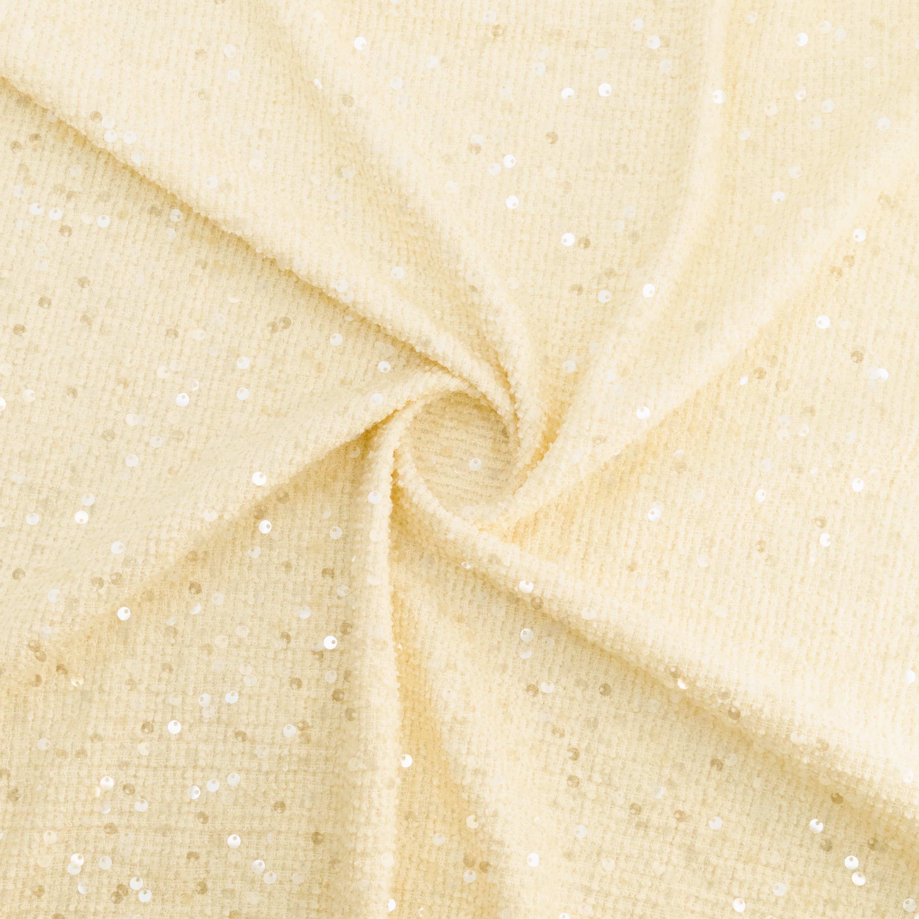 #color_IVORY