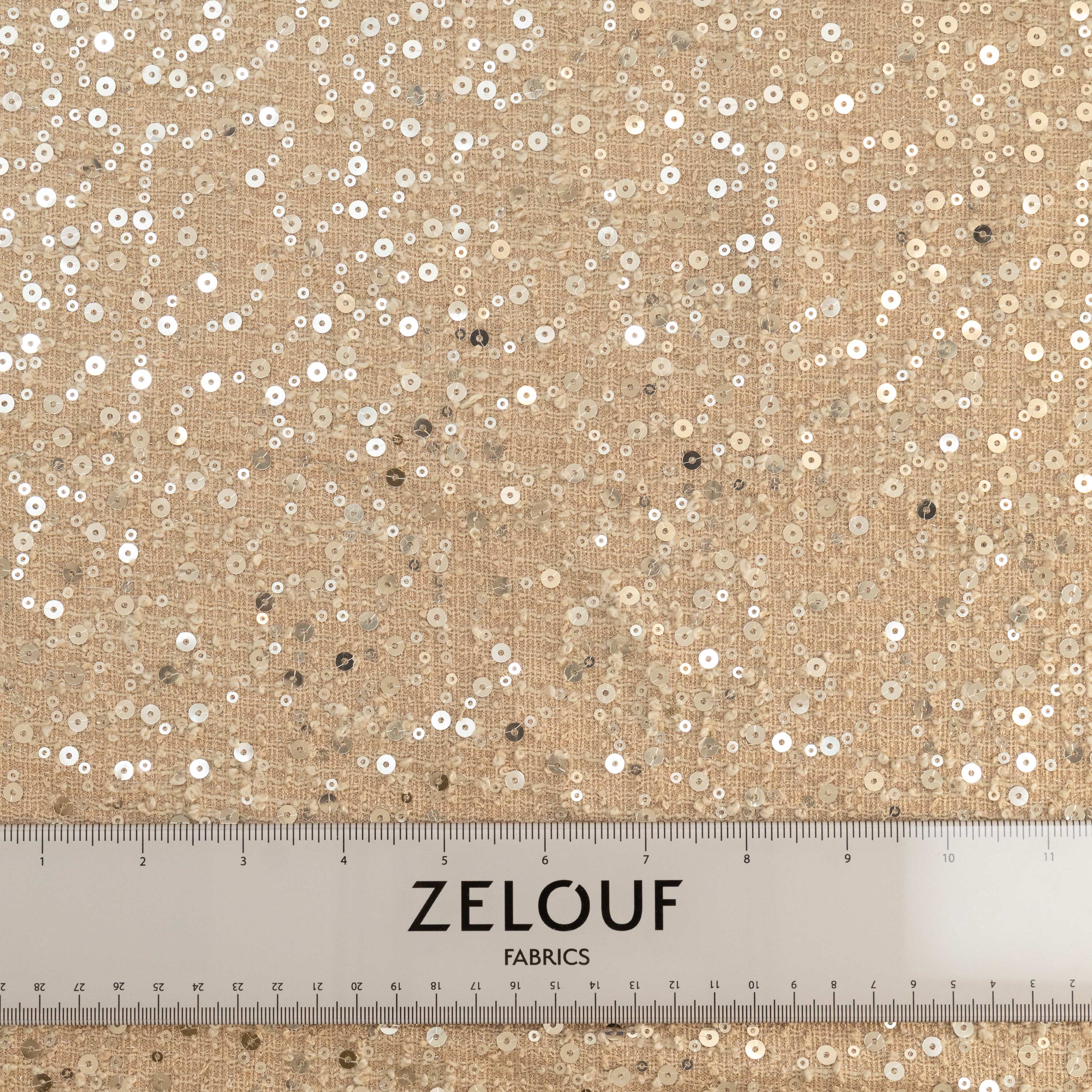 #color_TAUPE