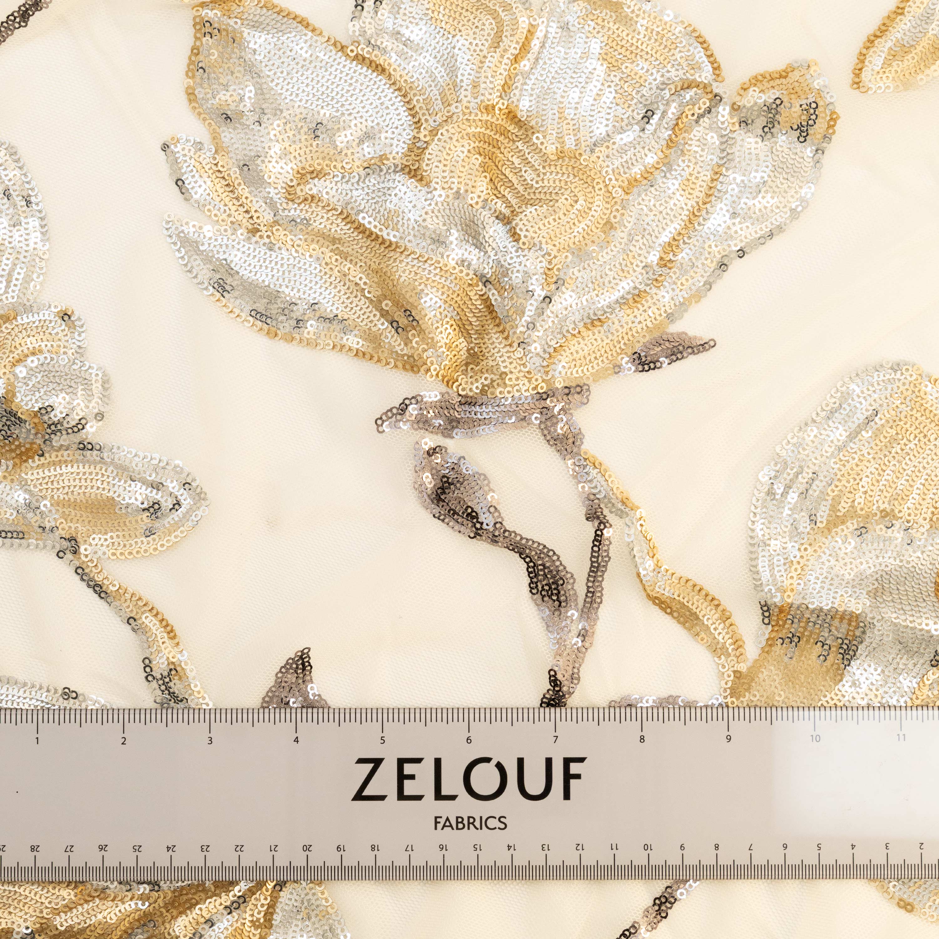 #color_IVORY/GOLD/SILVER