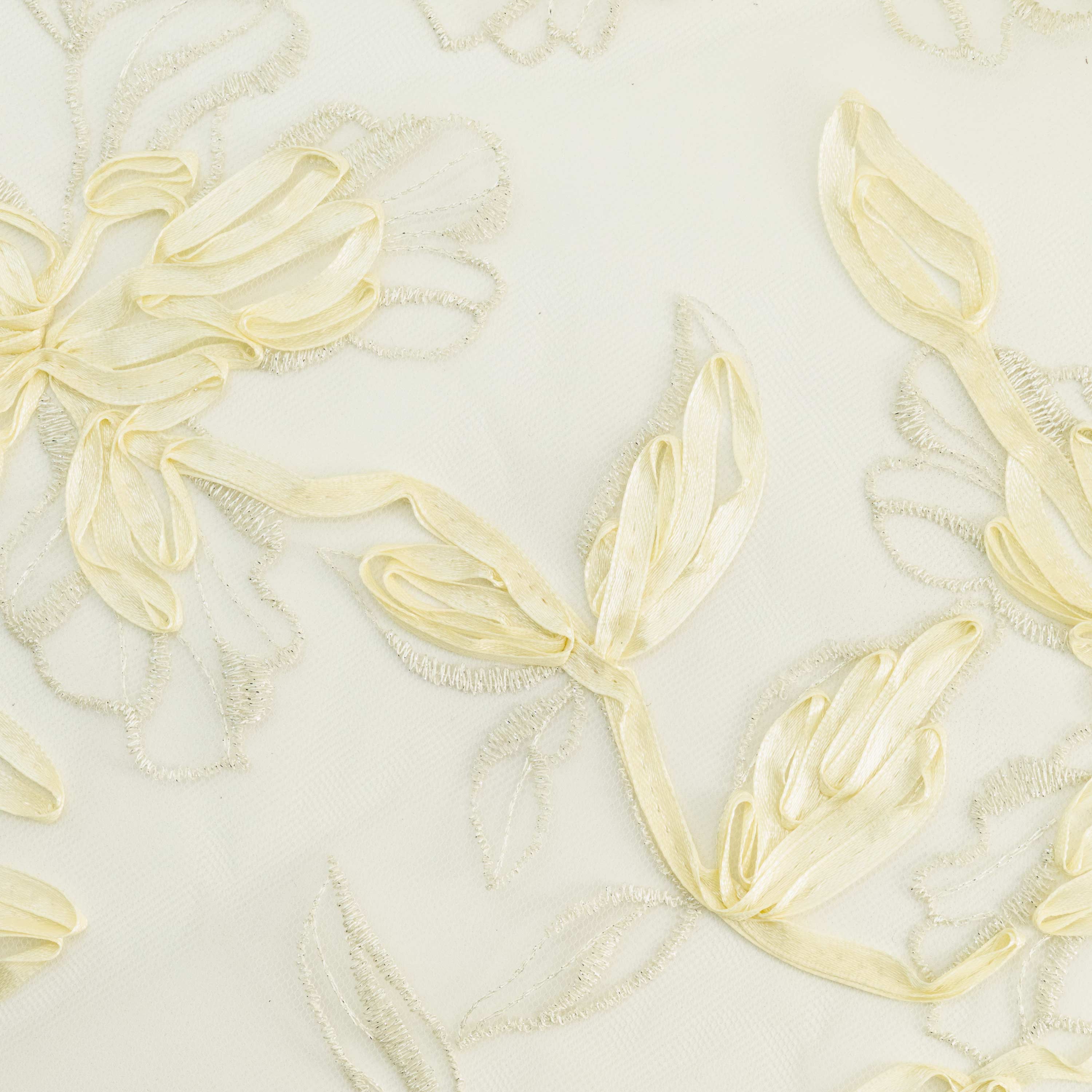 #color_IVORY