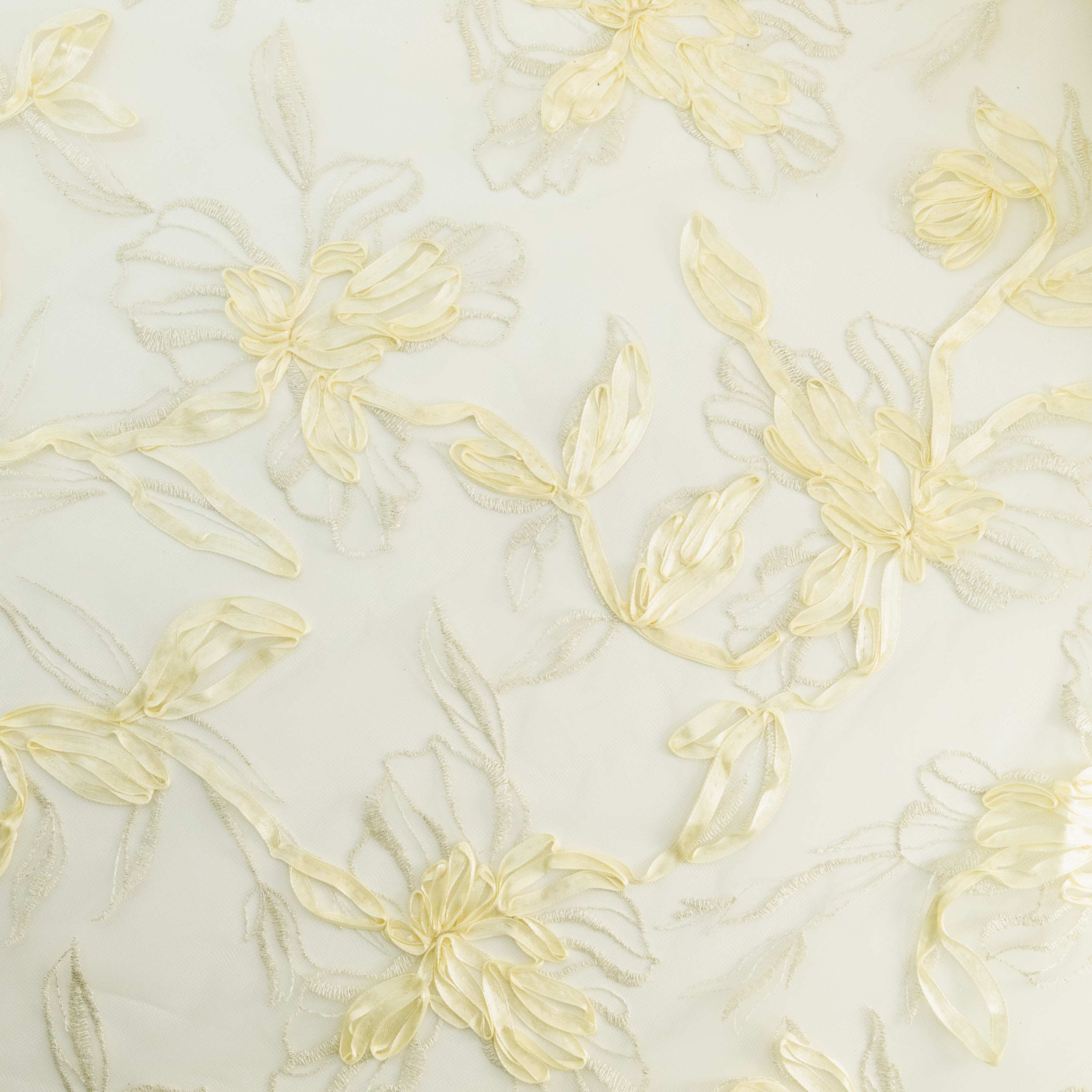 #color_IVORY