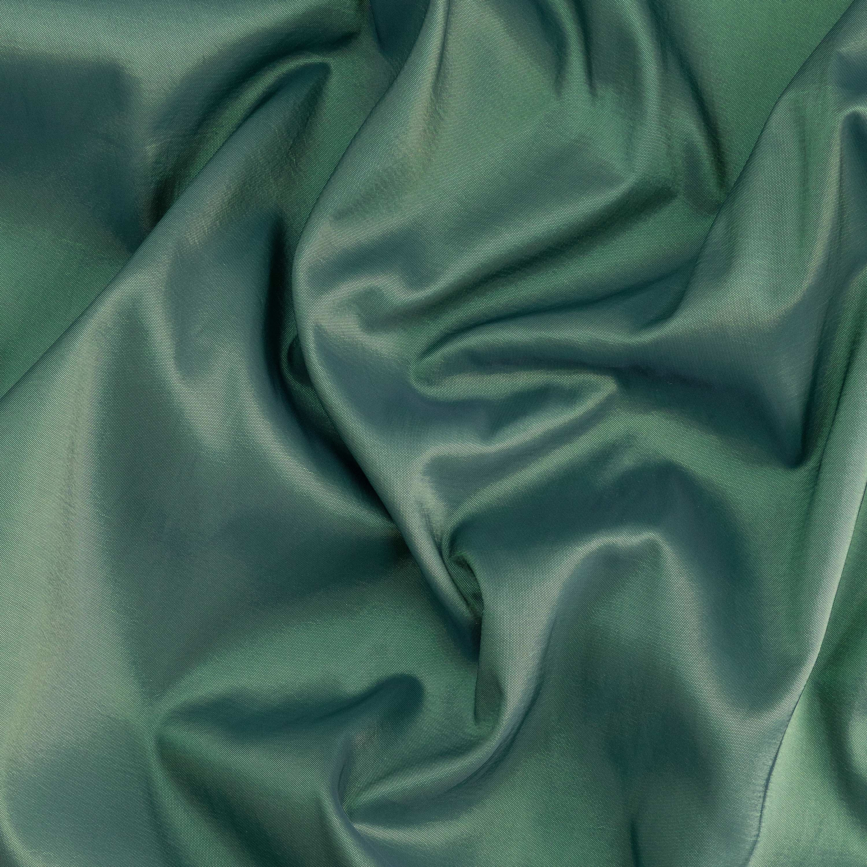 #color_CRIMSON GREEN