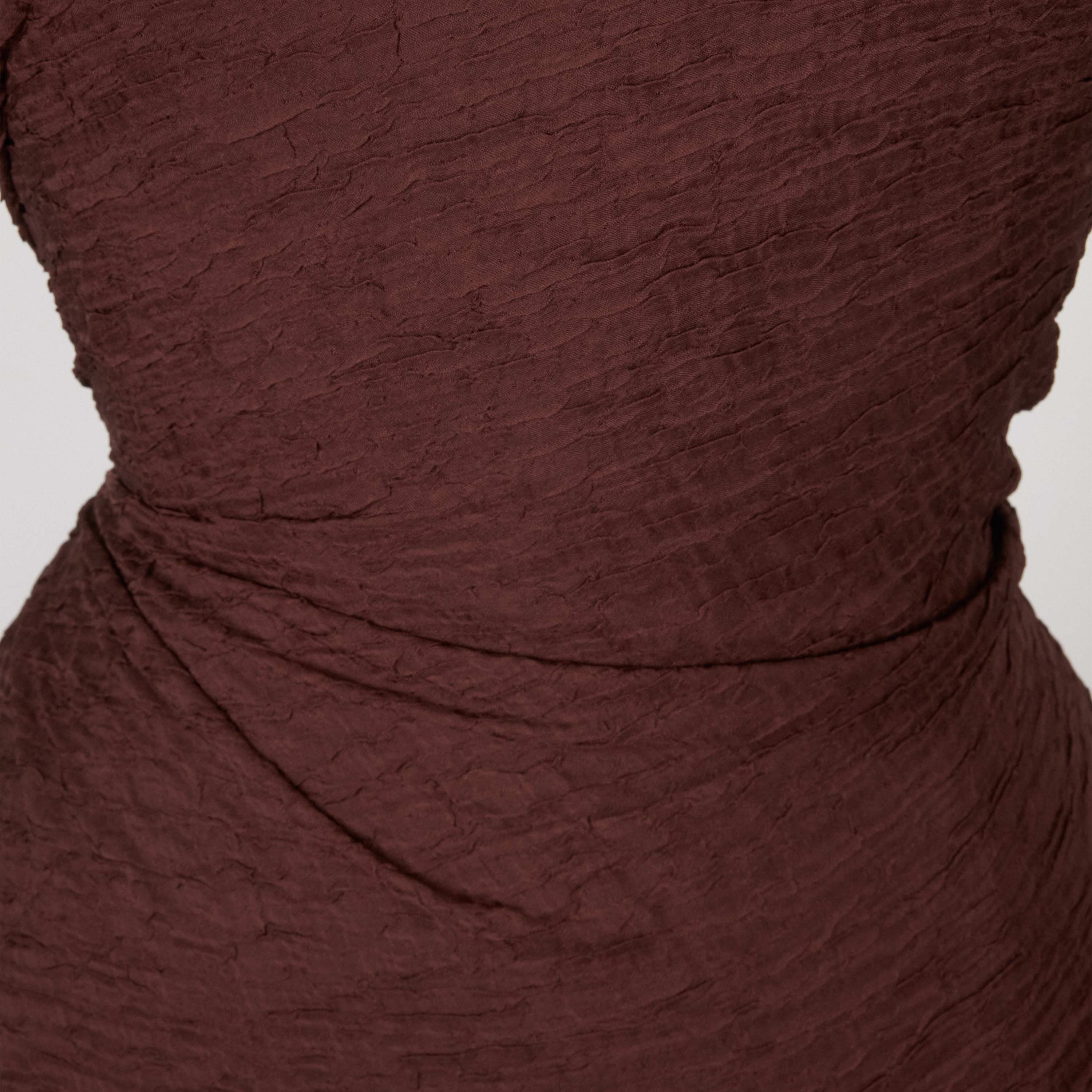 #color_BROWN