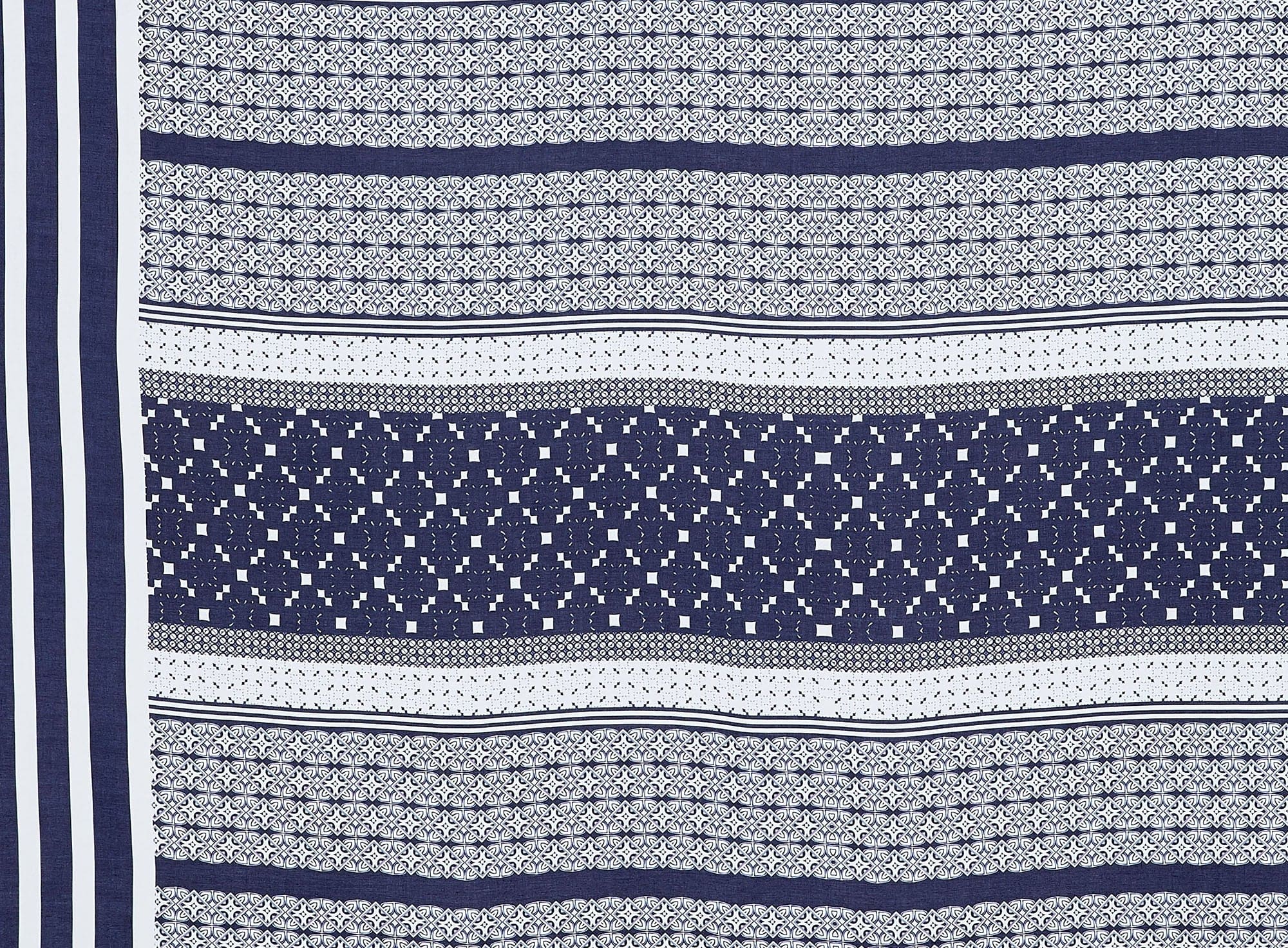 #color_144 OWHT/NAVY