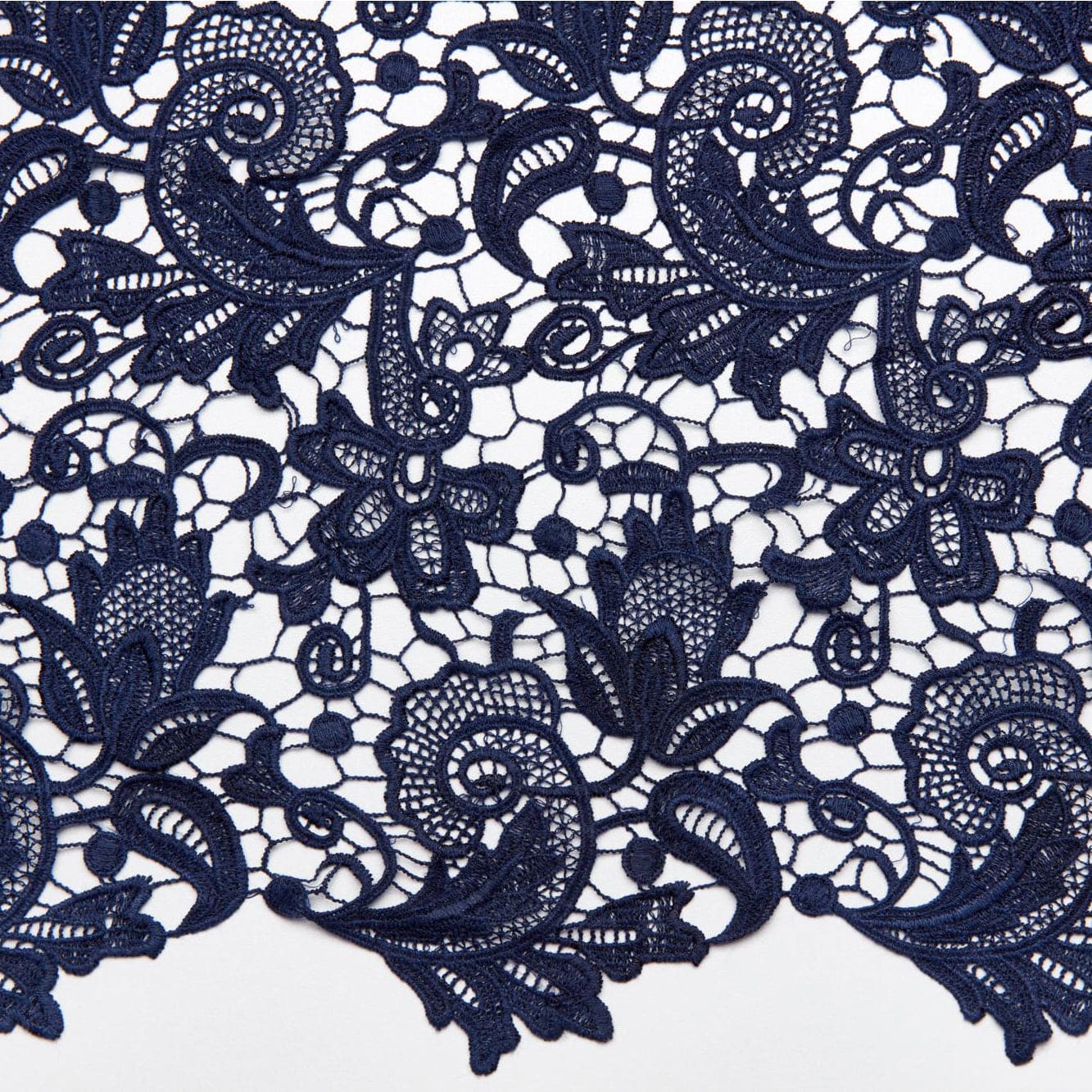 #color_NAVY
